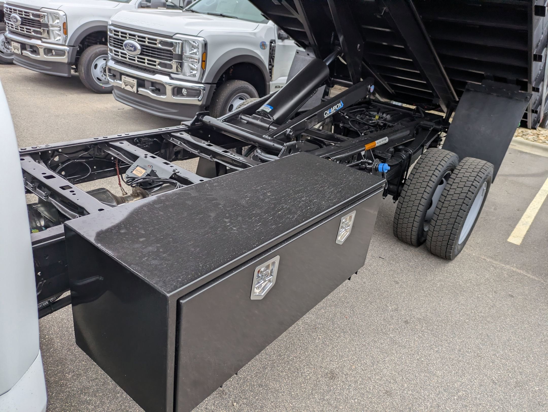 2026 Ford Super Duty F-550 DRW XL