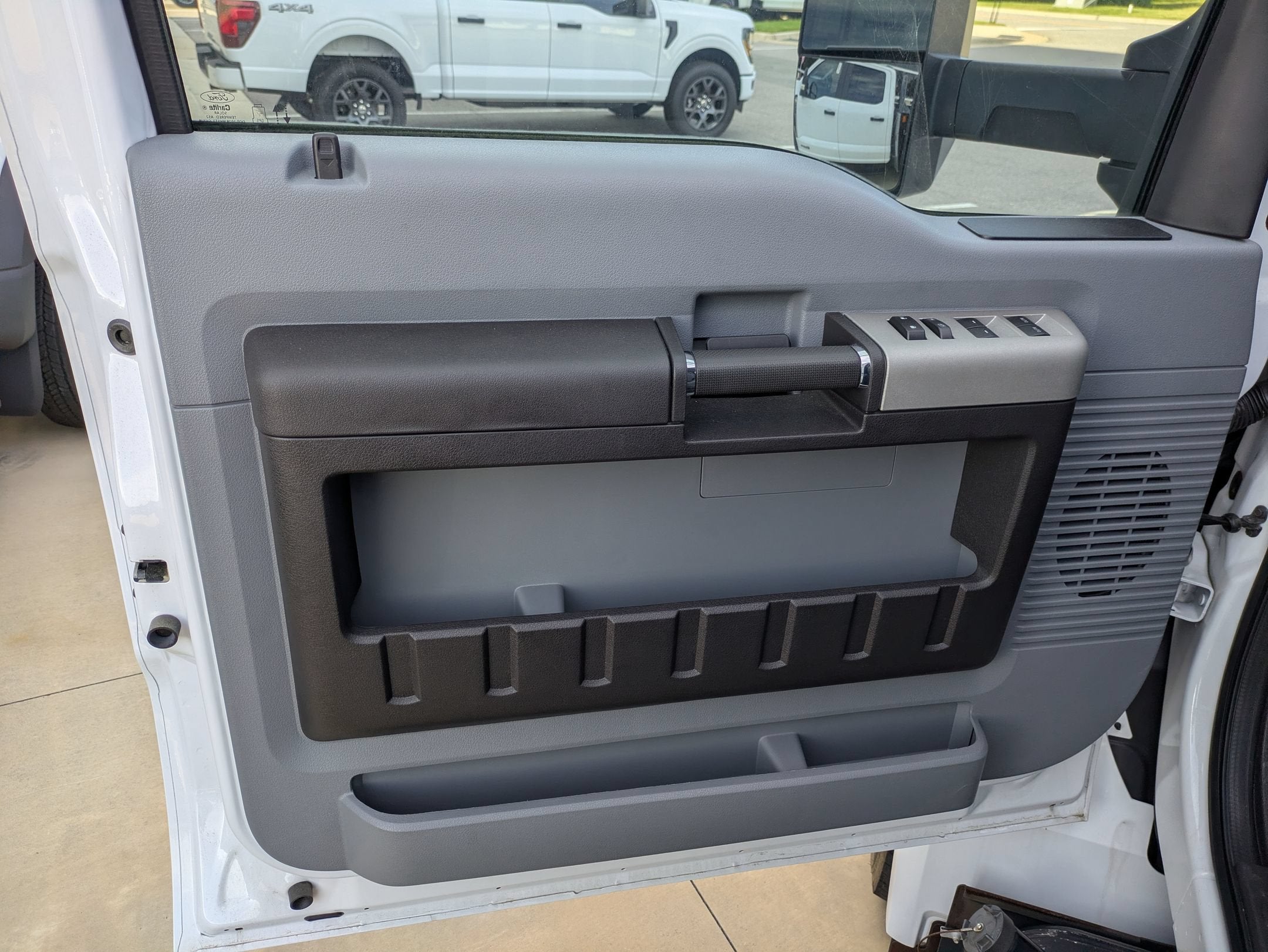 2021 Ford F-650SD Base