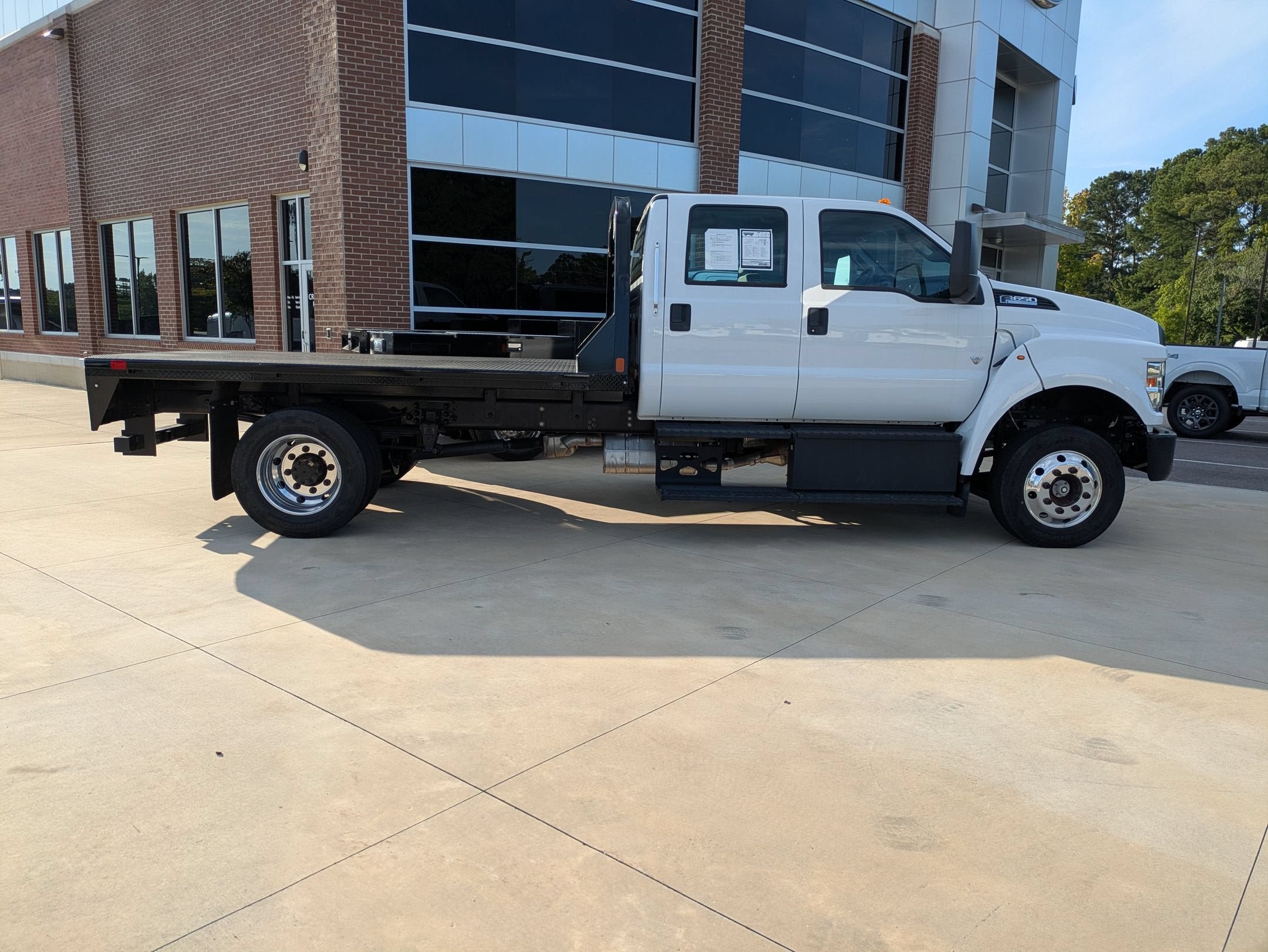2021 Ford F-650SD Base
