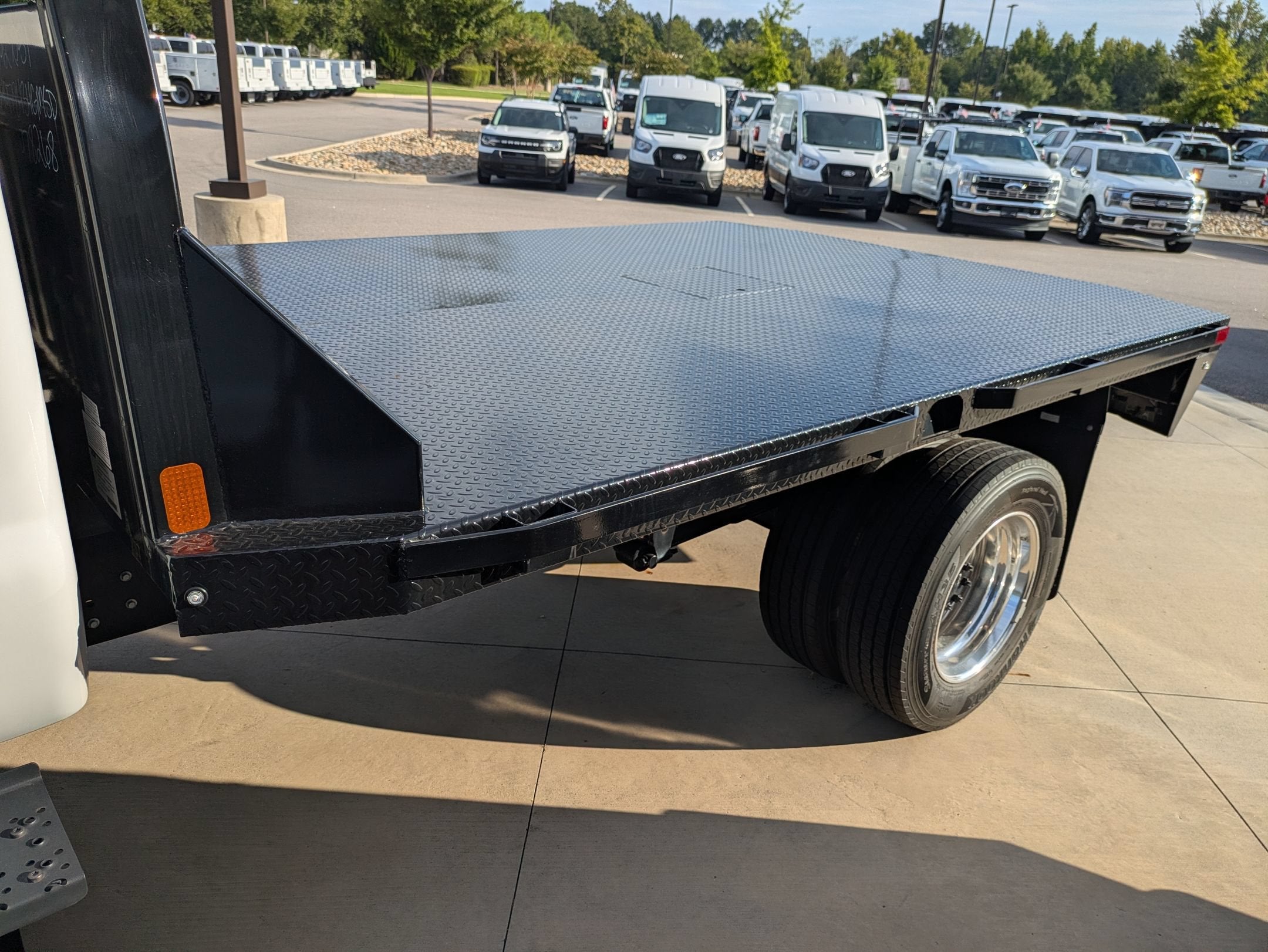 2021 Ford F-650SD Base