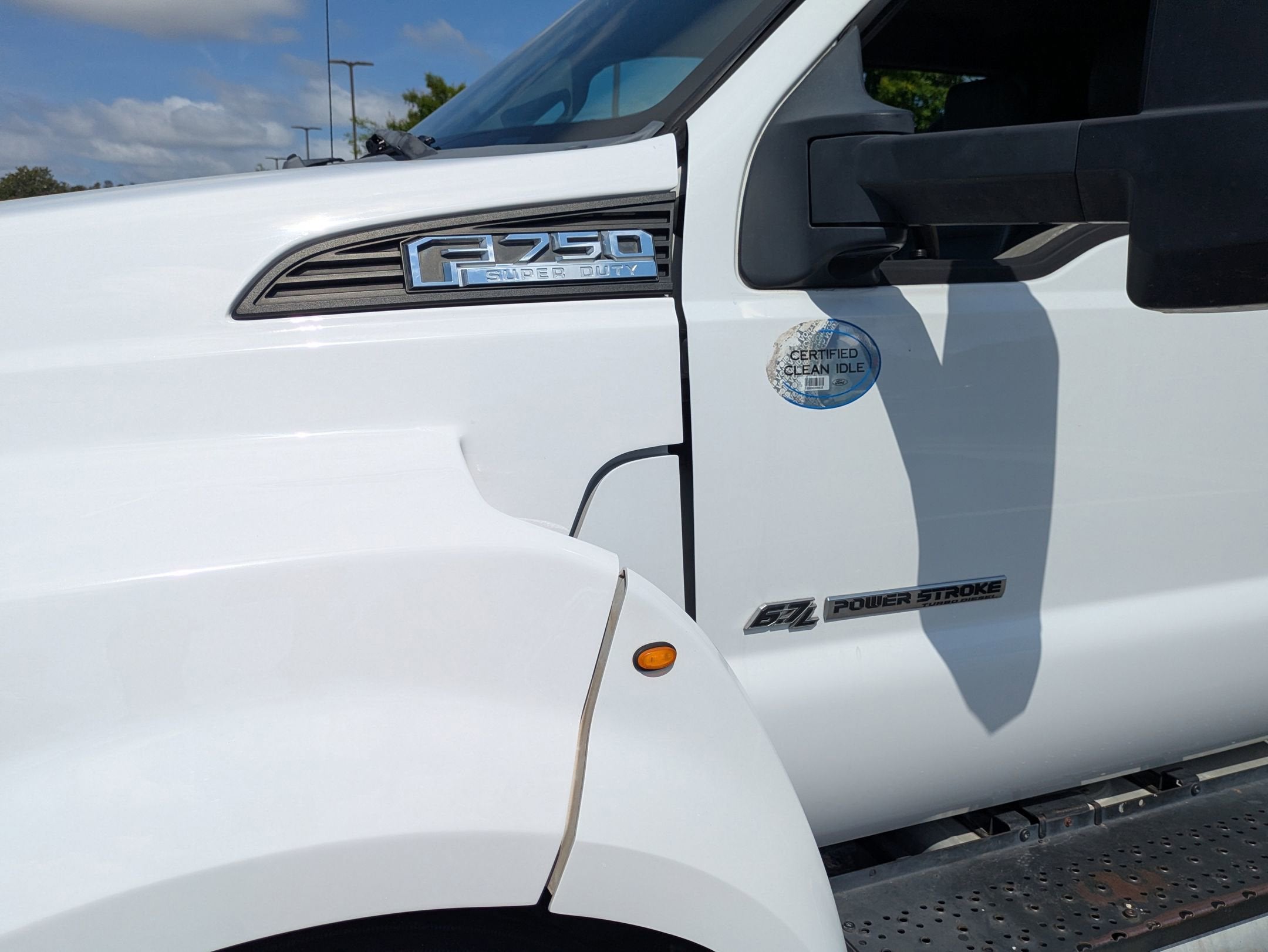 2017 Ford F-750SD Base