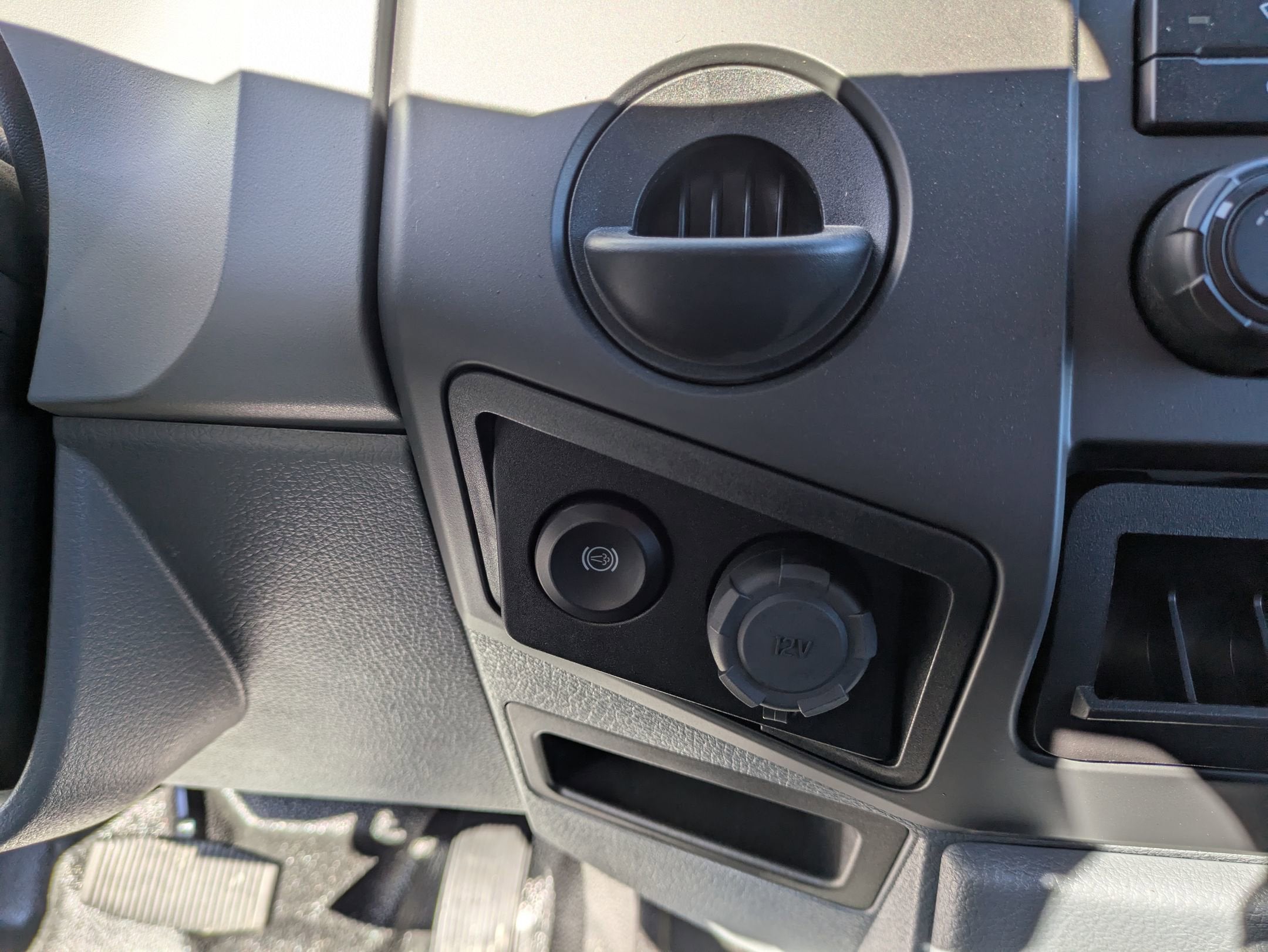 2026 Ford F-750SD Base