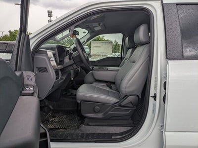 2025 Ford Super Duty F-550 DRW XL