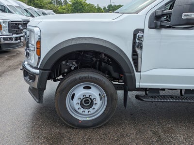 2025 Ford Super Duty F-550 DRW XL