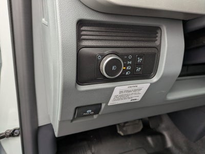 2025 Ford Super Duty F-550 DRW XL