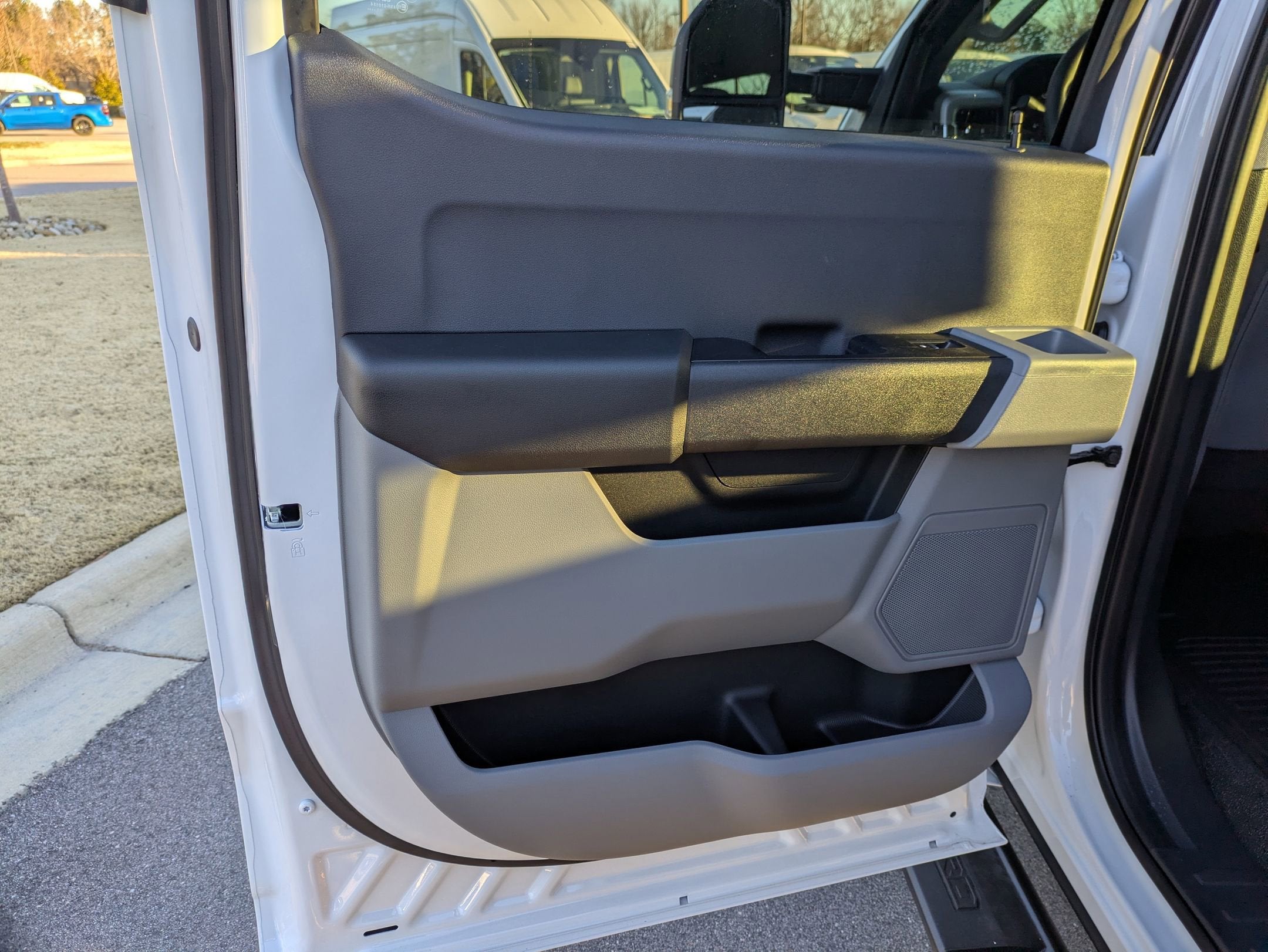 2026 Ford Super Duty F-550 DRW XL