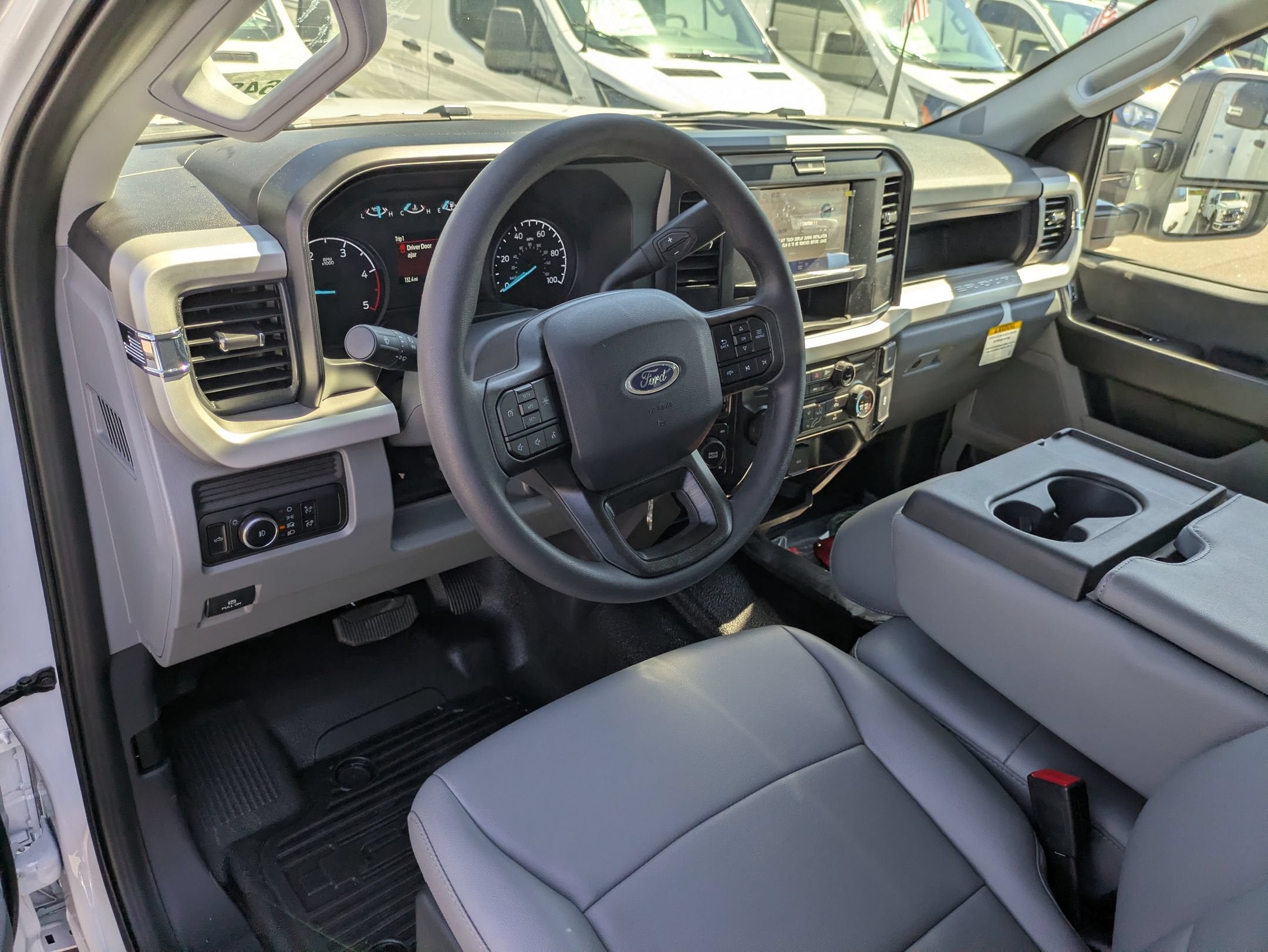 2026 Ford Super Duty F-550 DRW XL