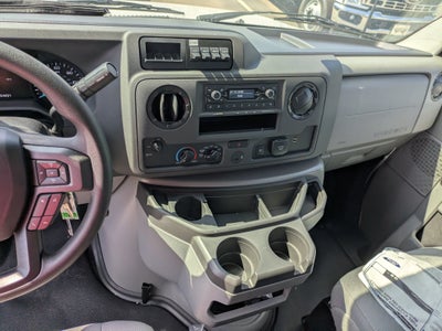 2027 Ford E-Series Cutaway Base