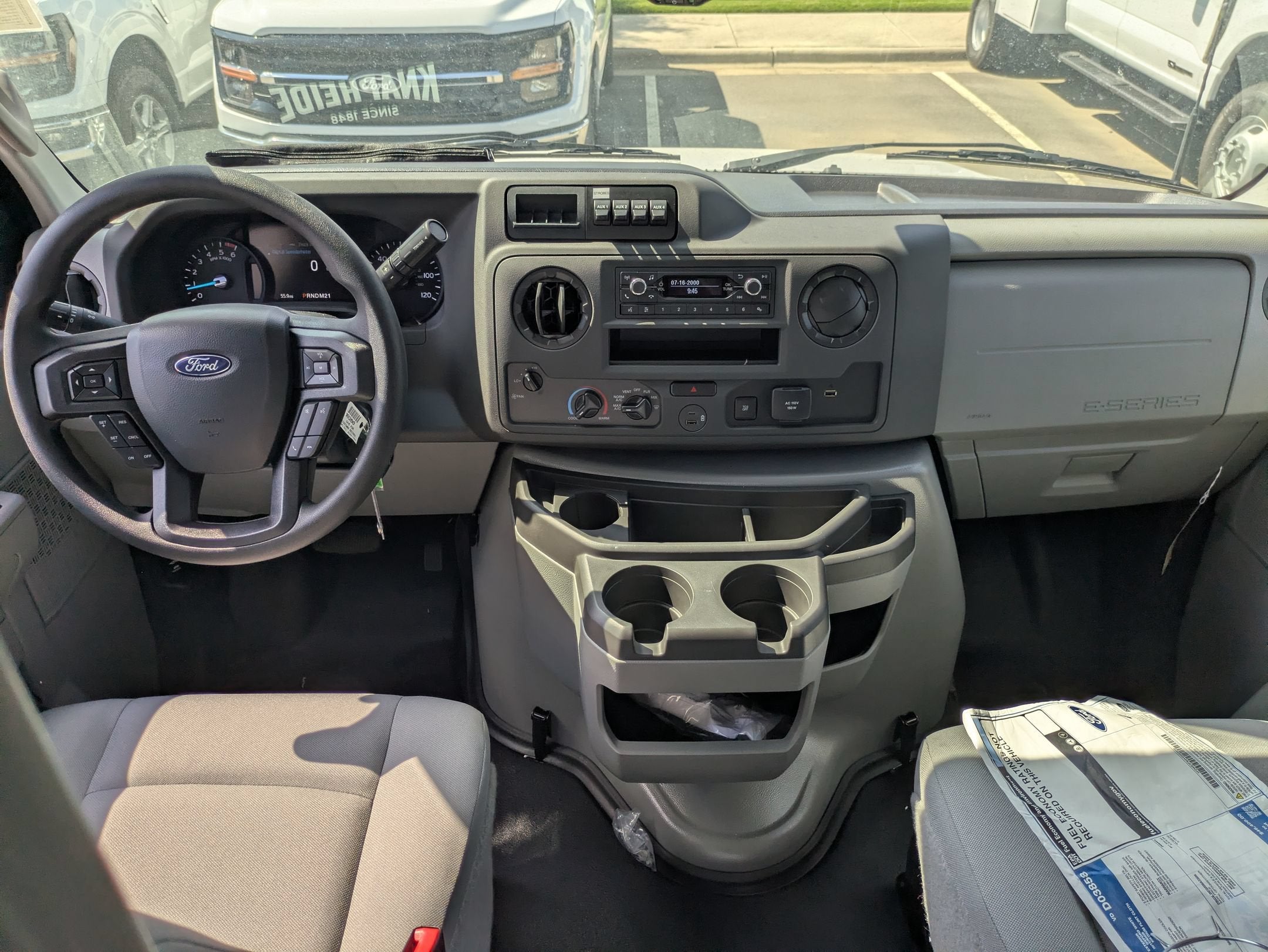 2027 Ford E-Series Cutaway Base
