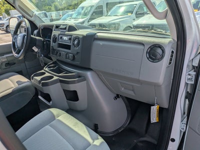 2027 Ford E-Series Cutaway Base