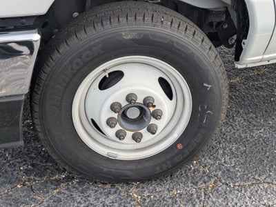 2025 Ford E-Series Cutaway E-350 SRW 138" WB