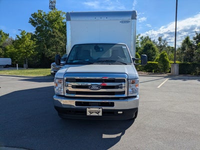 2027 Ford E-Series Cutaway Base