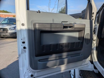 2027 Ford F-750SD Base