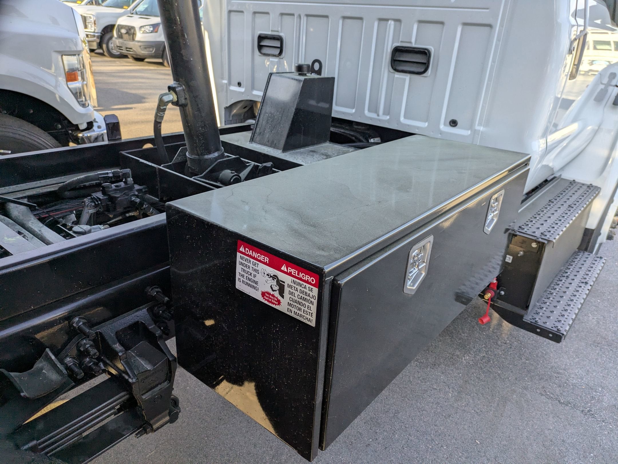 2027 Ford F-750SD Base