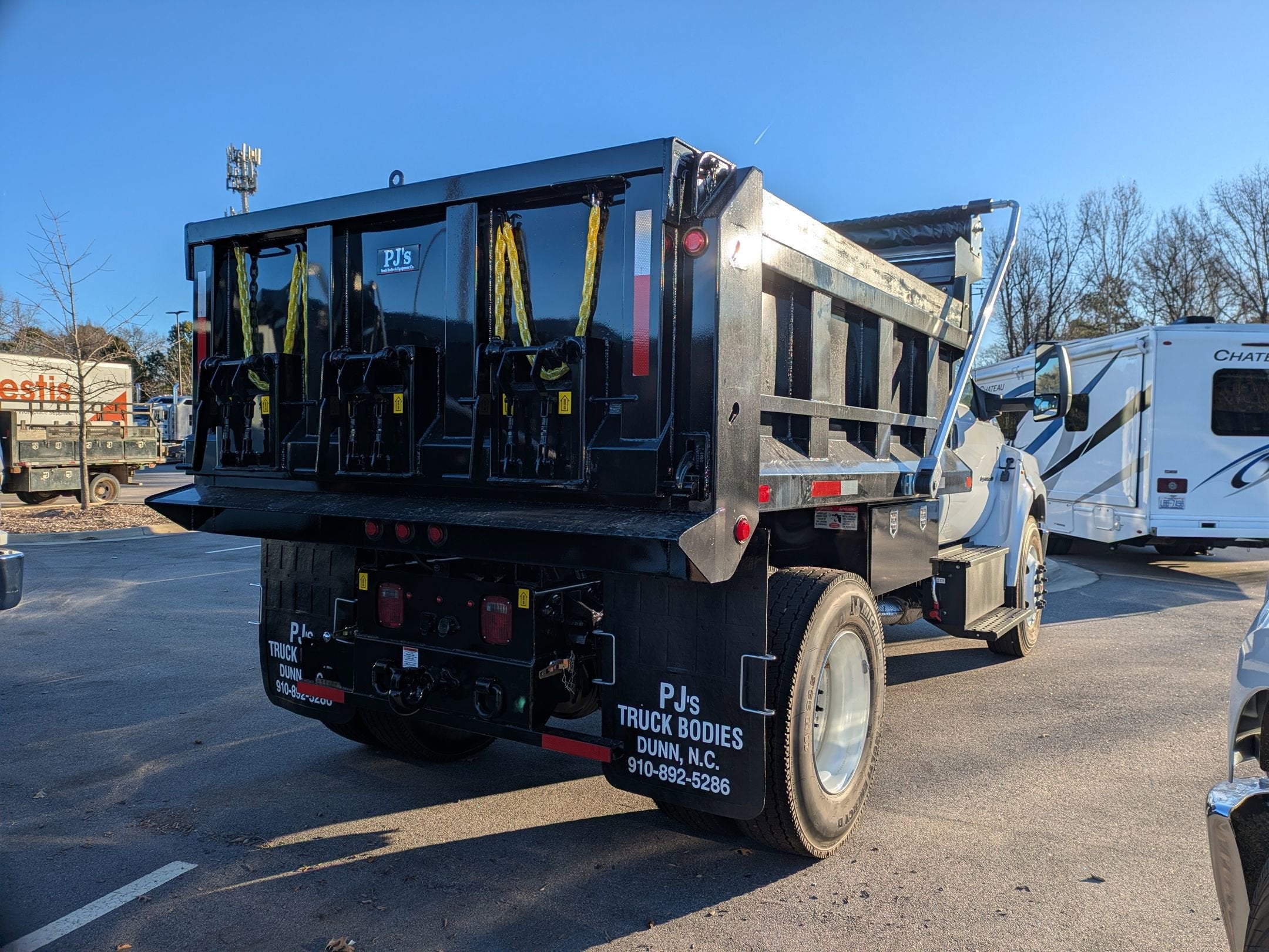 2026 Ford F-750SD Base