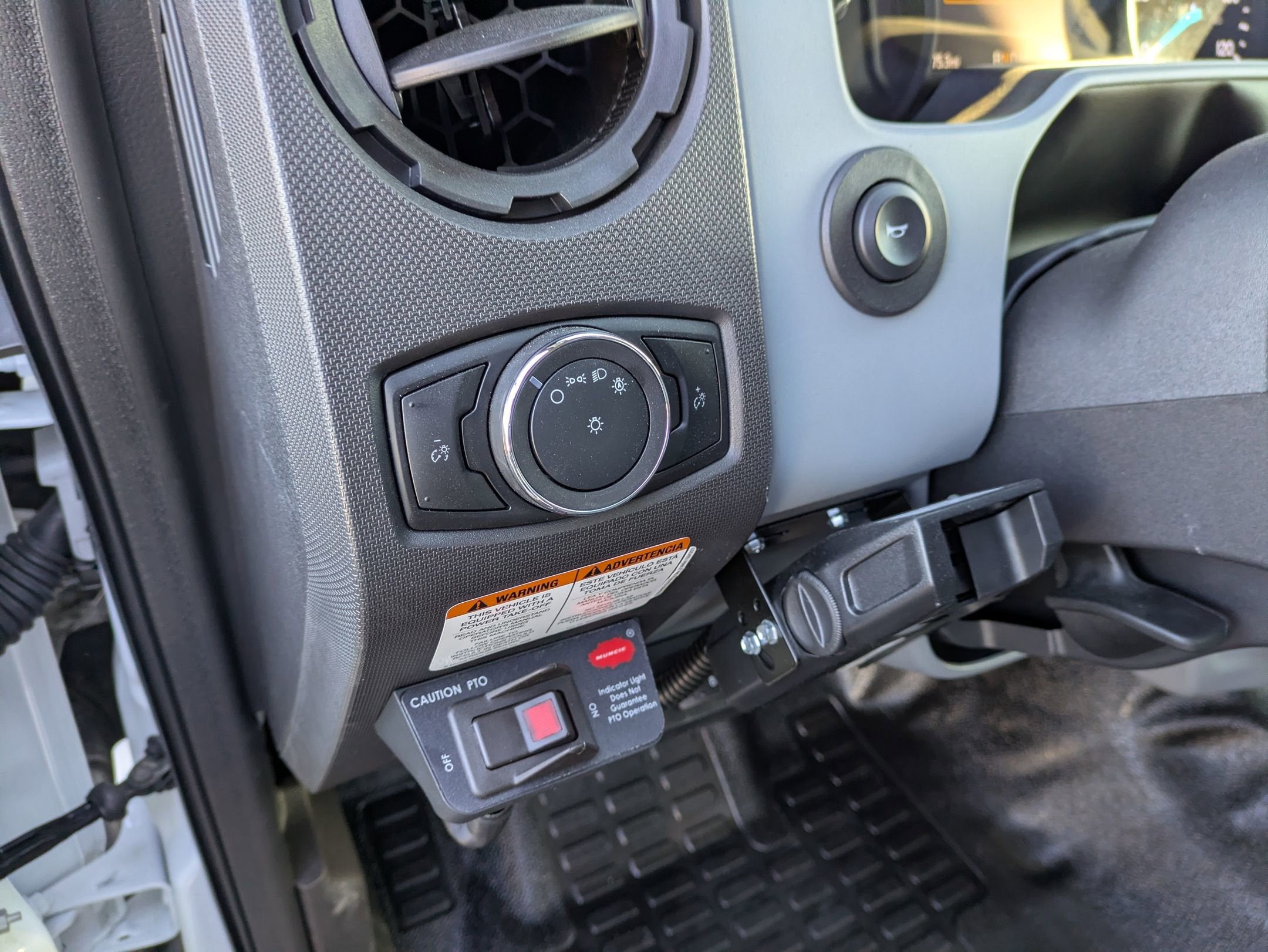 2026 Ford F-750SD Base