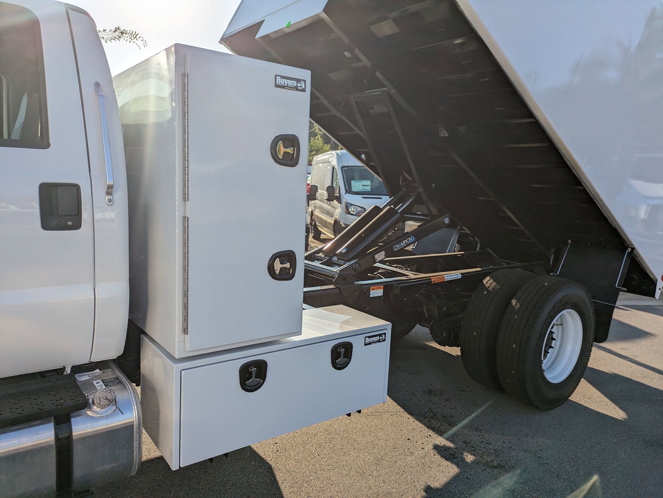 2026 Ford F-750SD Base