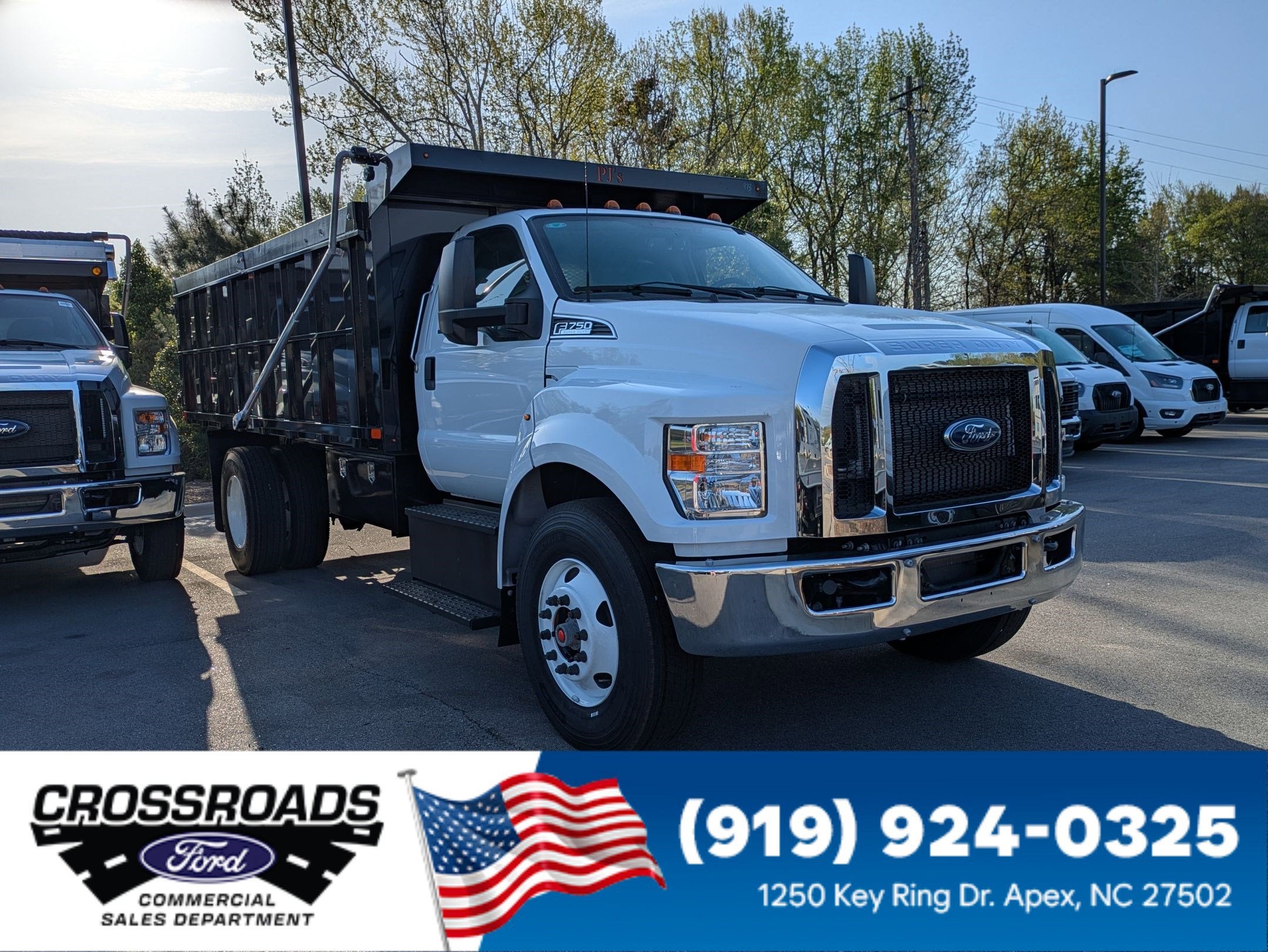 2027 Ford F-750SD Base