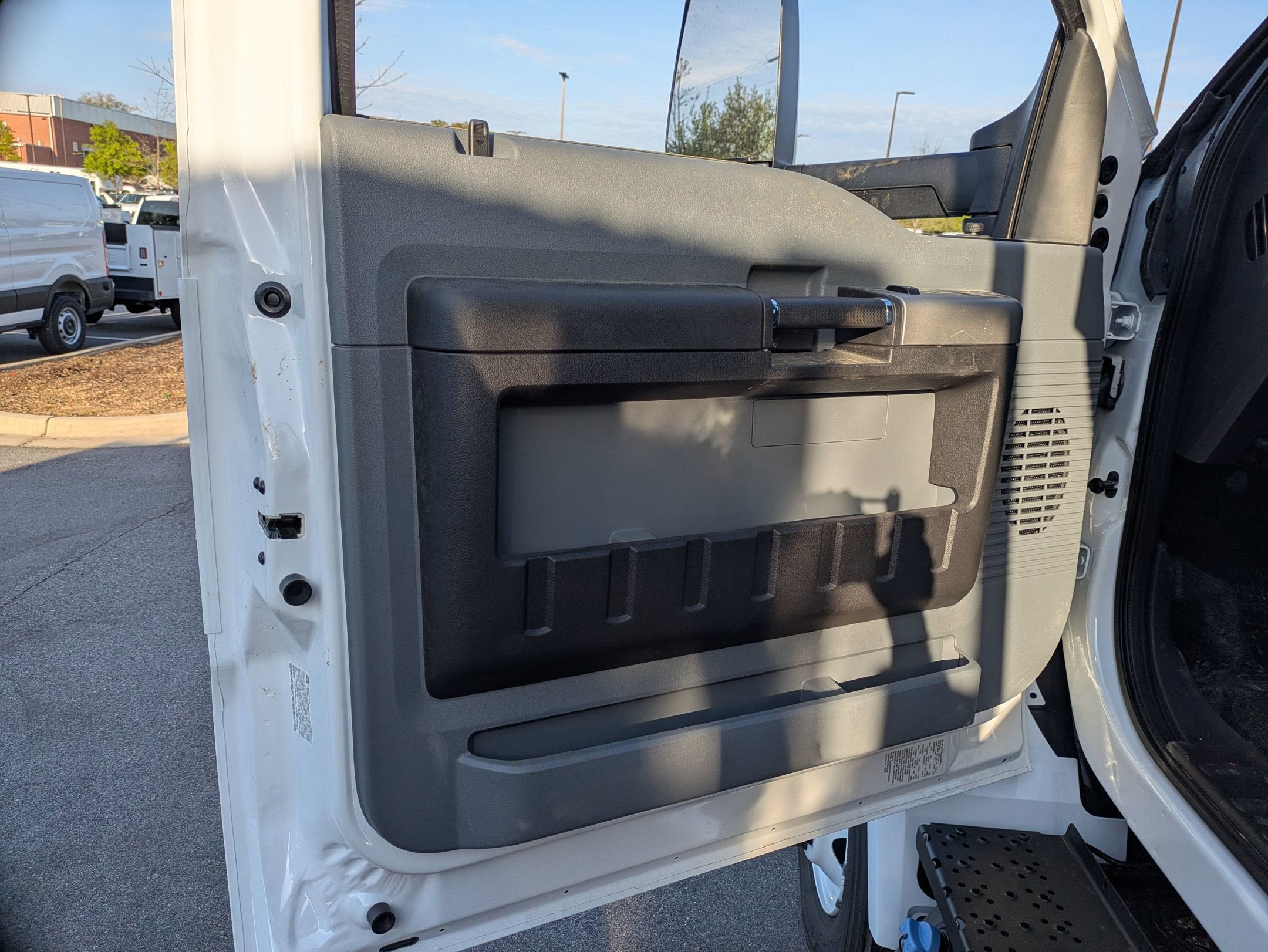2027 Ford F-750SD Base
