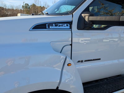 2026 Ford F-750SD Base