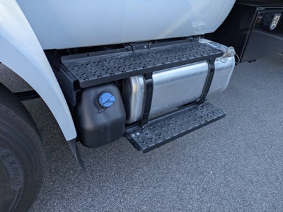 2027 Ford F-750SD Base