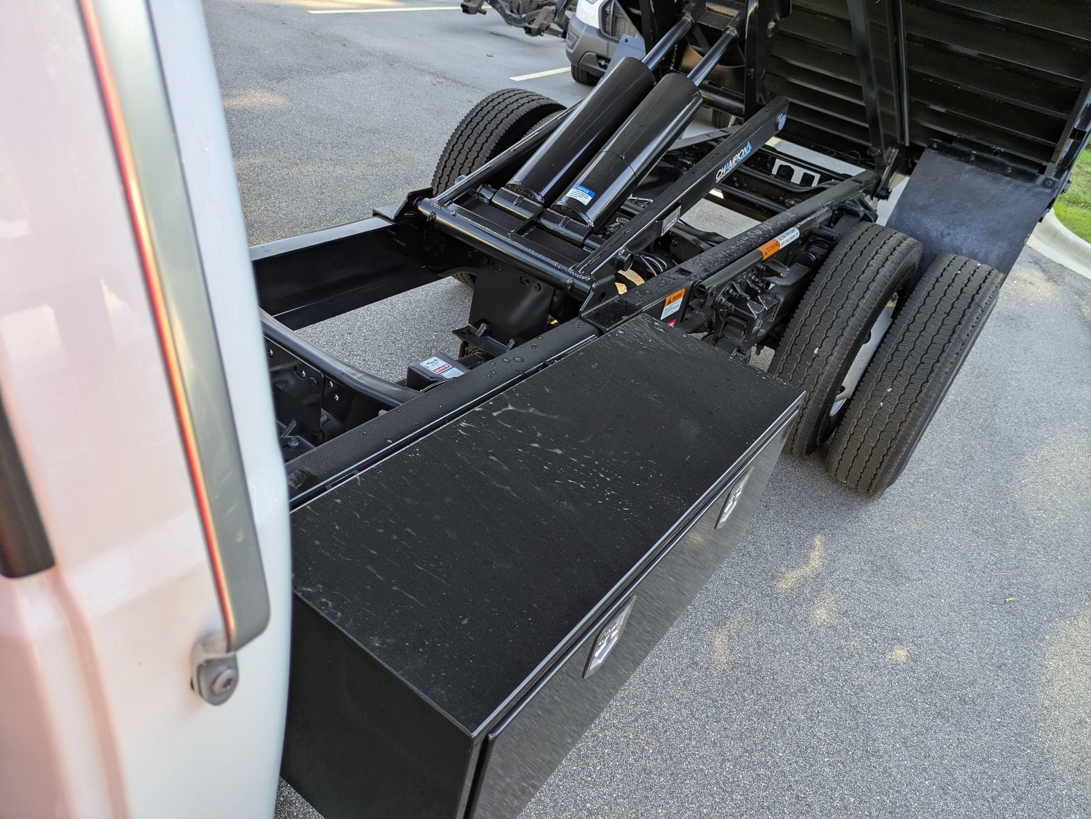 2027 Ford F-750SD Base