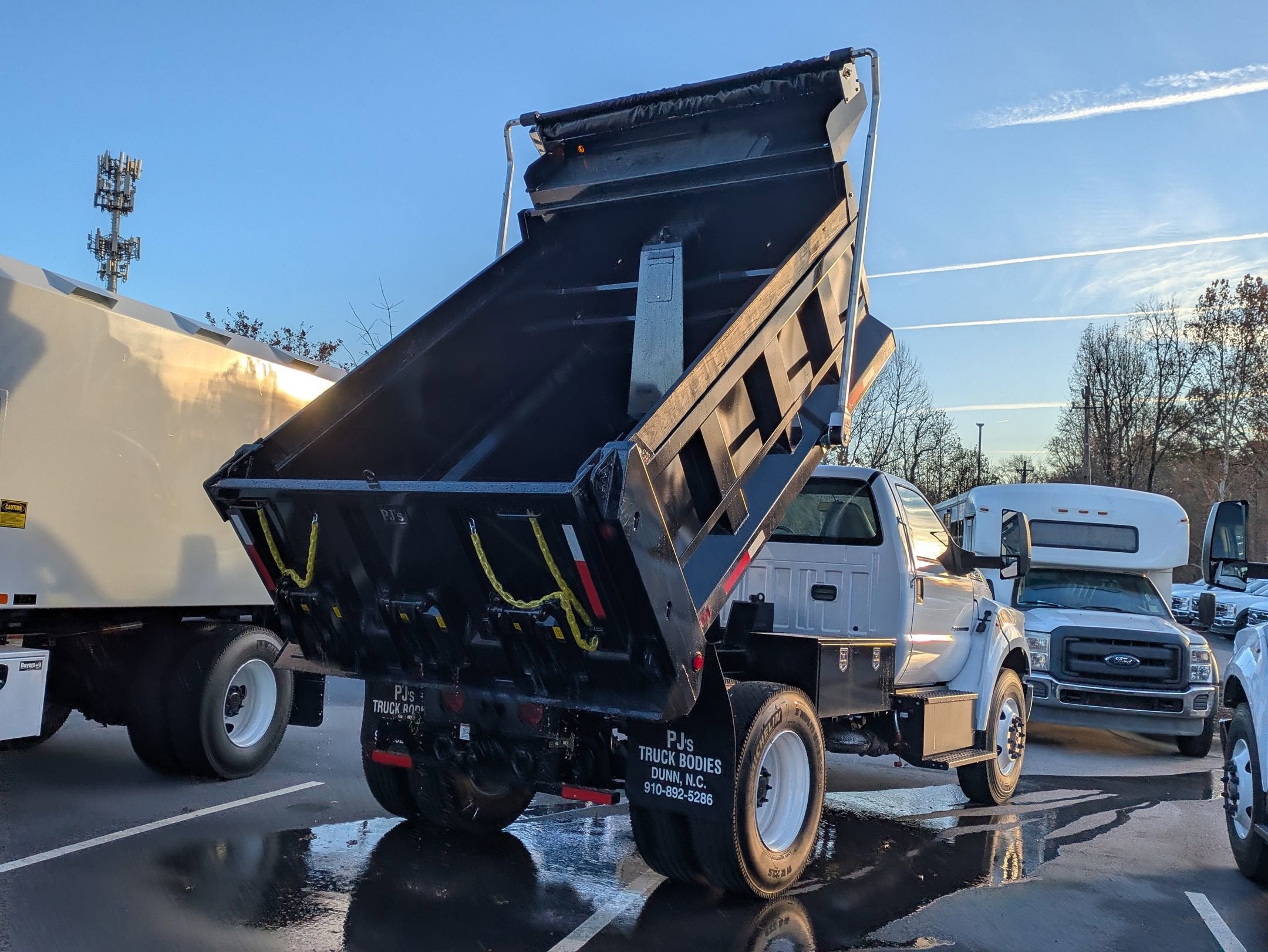 2026 Ford F-750SD Base