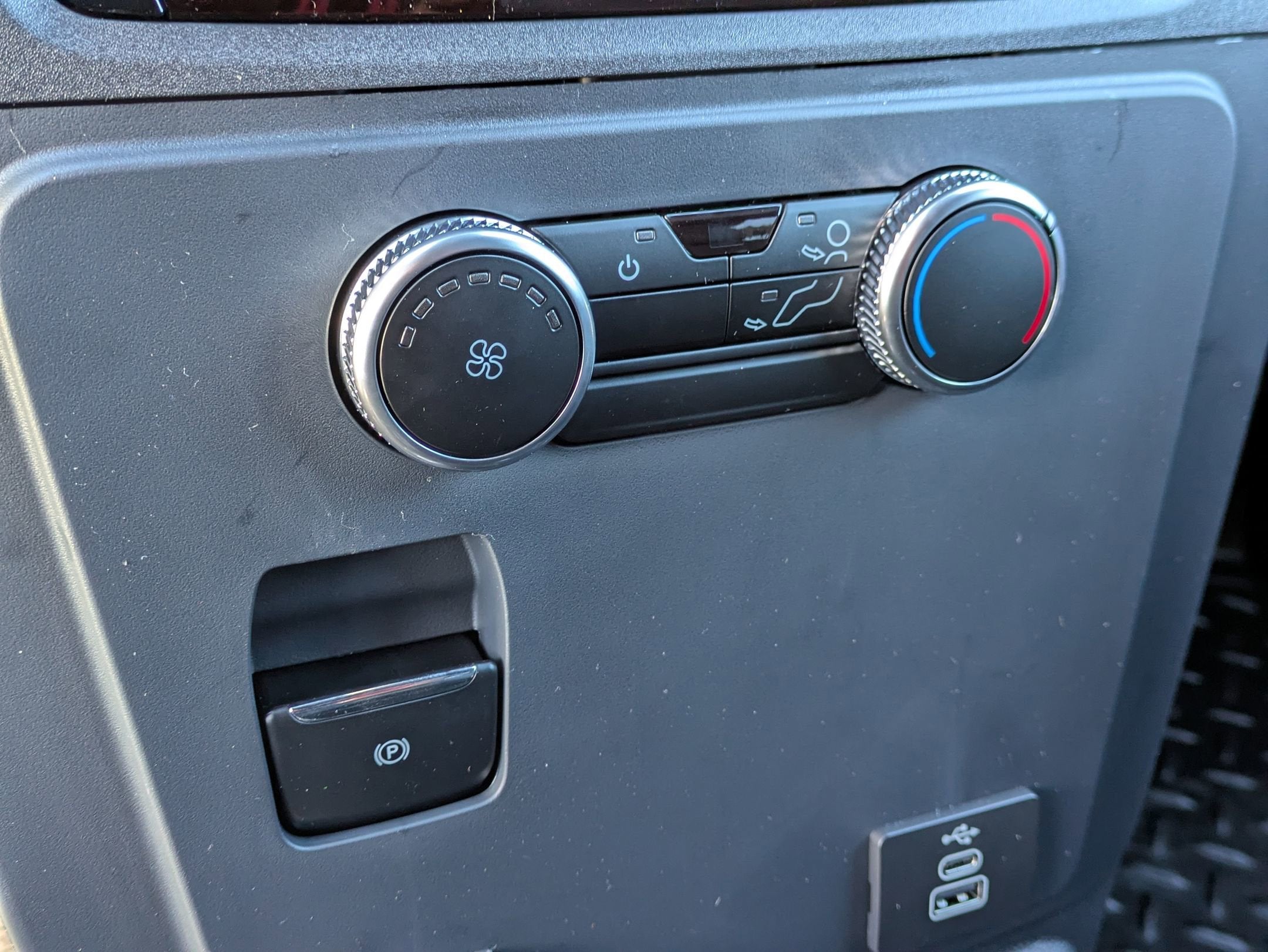 2026 Ford Police Interceptor Utility Base