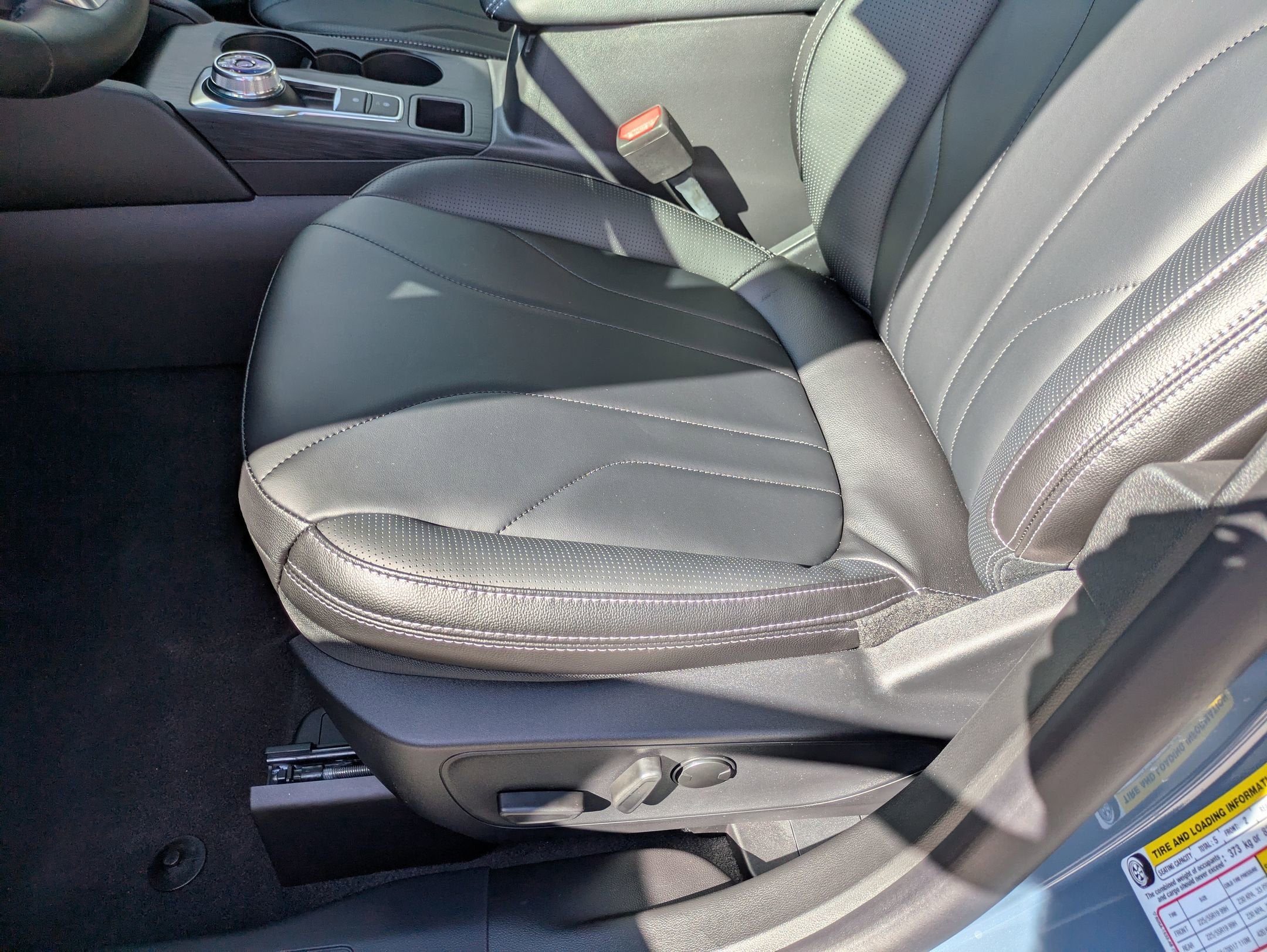 2026 Ford Escape Platinum