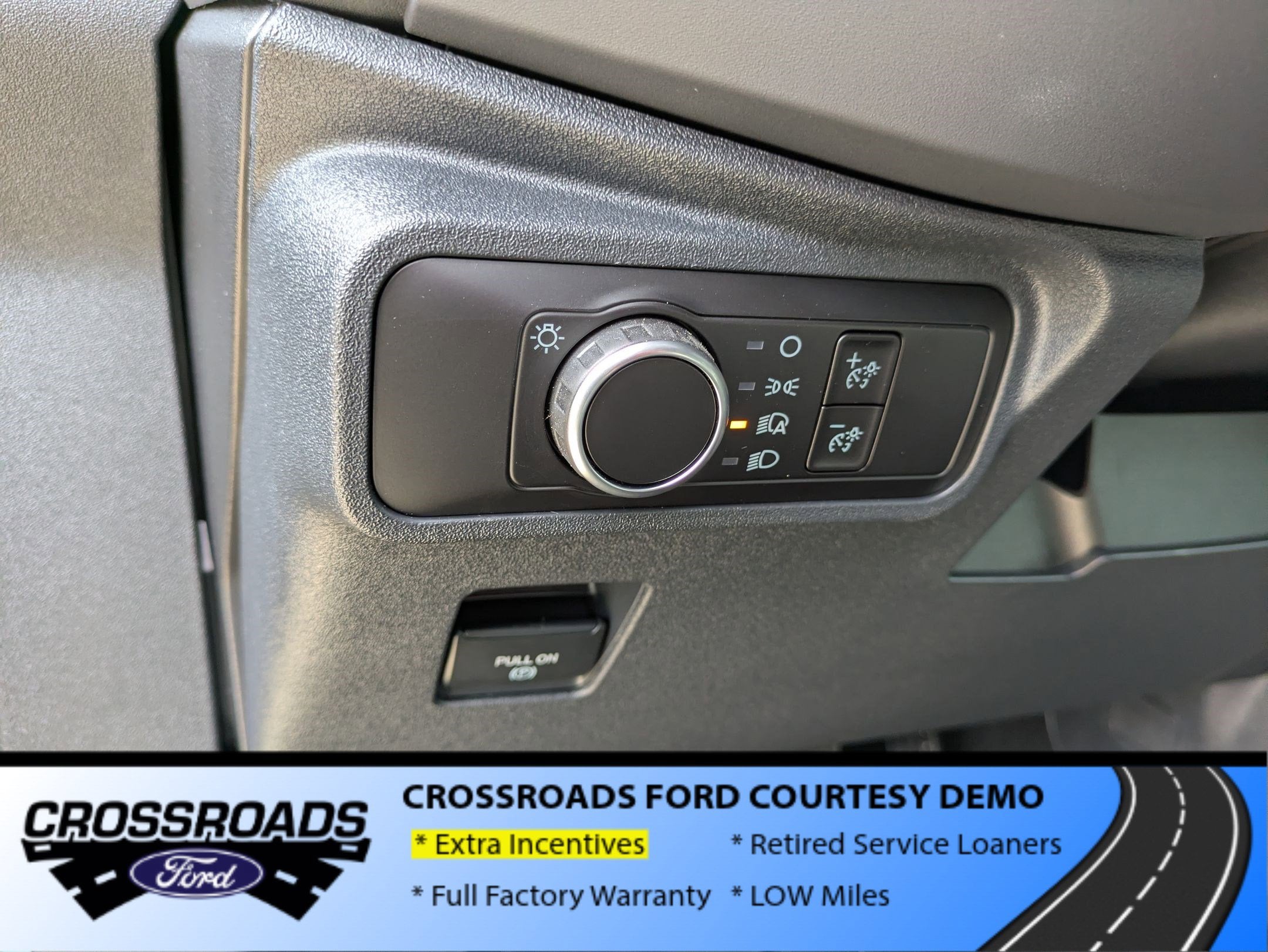 2025 Ford Bronco Base - Crossroads Courtesy Demo
