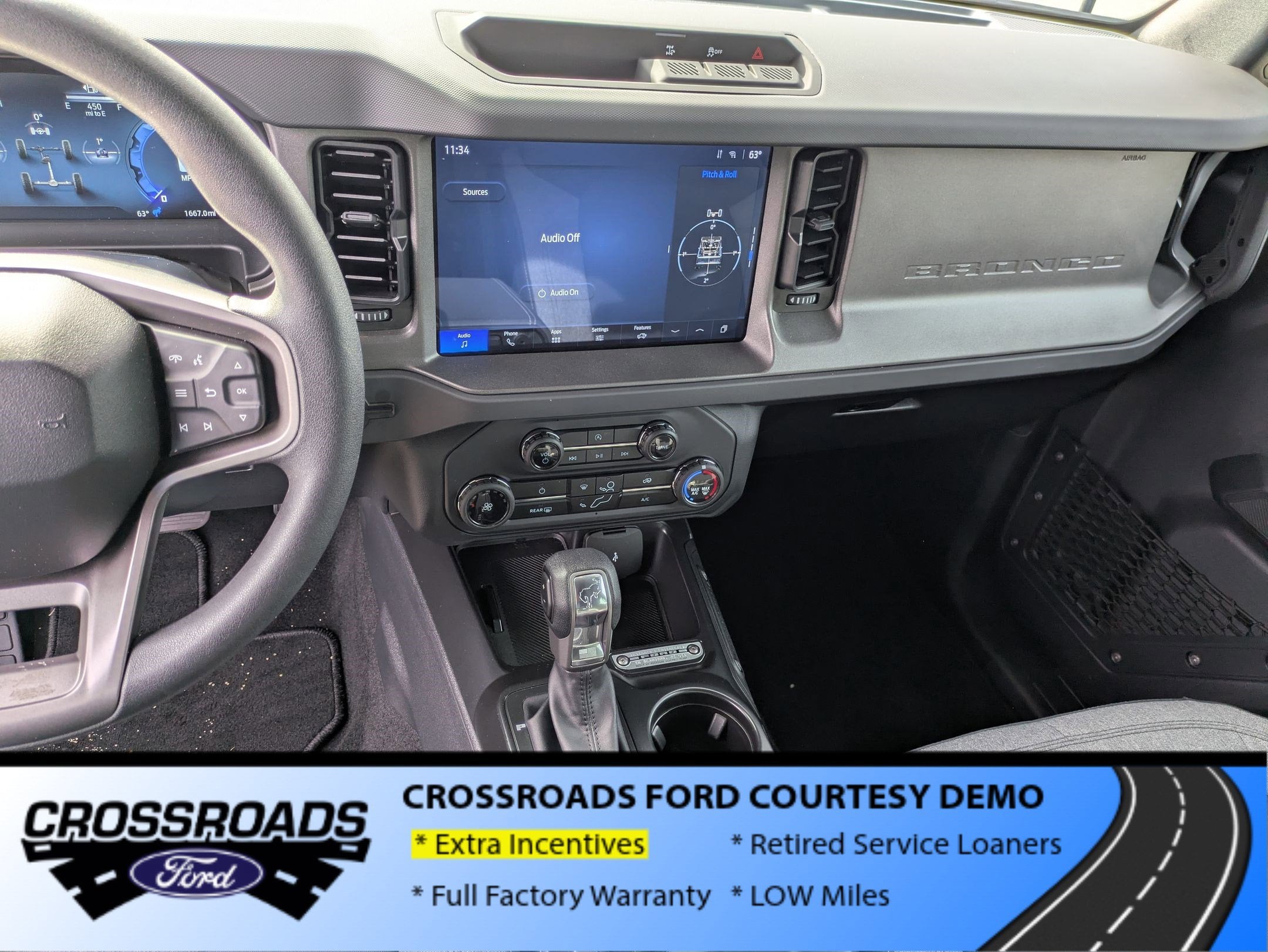 2025 Ford Bronco Base - Crossroads Courtesy Demo