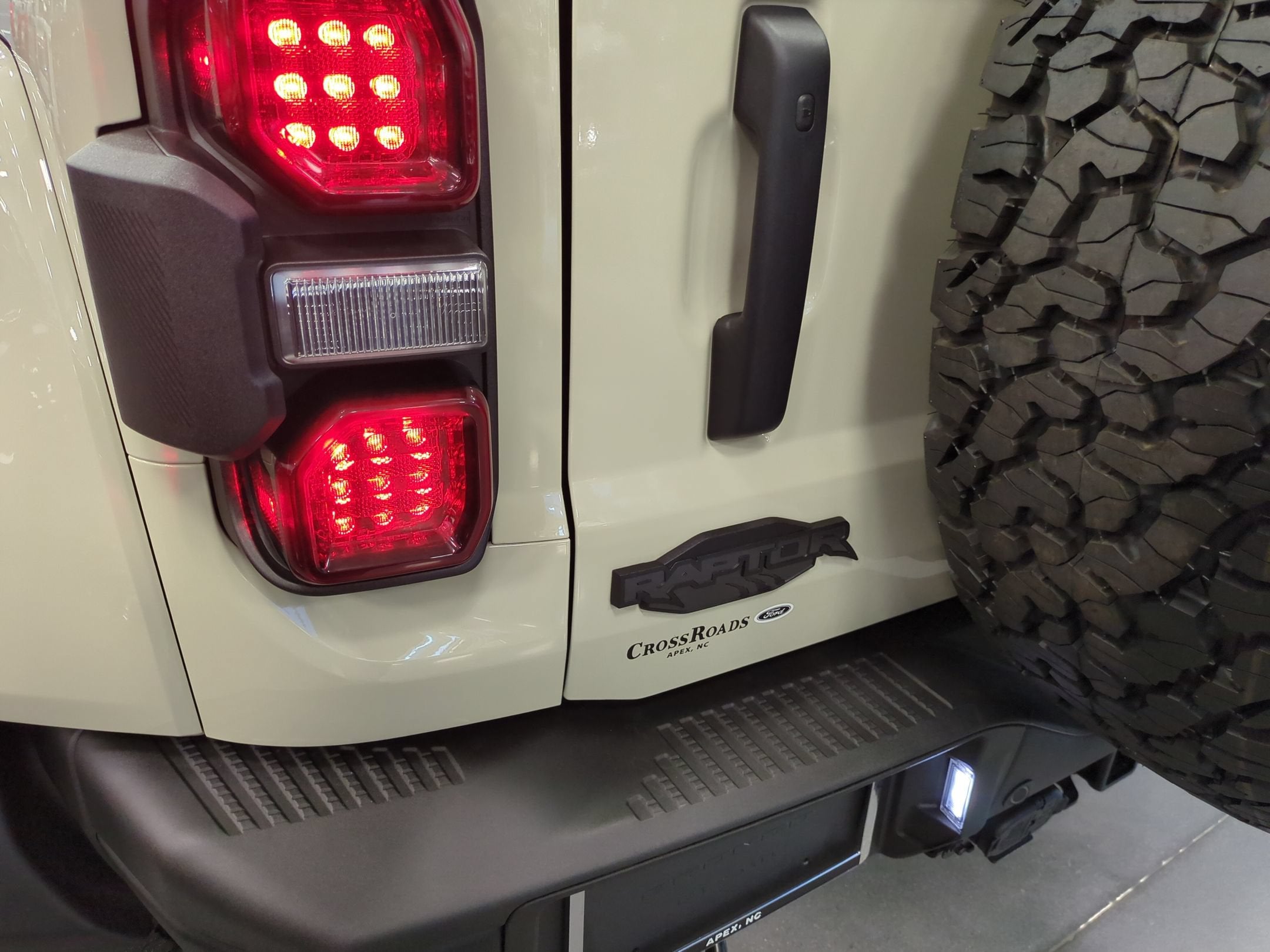 2025 Ford Bronco Raptor - Crossroads Courtesy Demo
