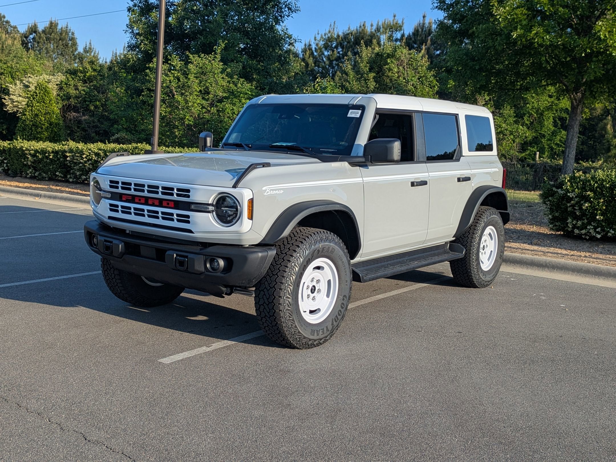 2026 Ford Bronco Heritage Edition