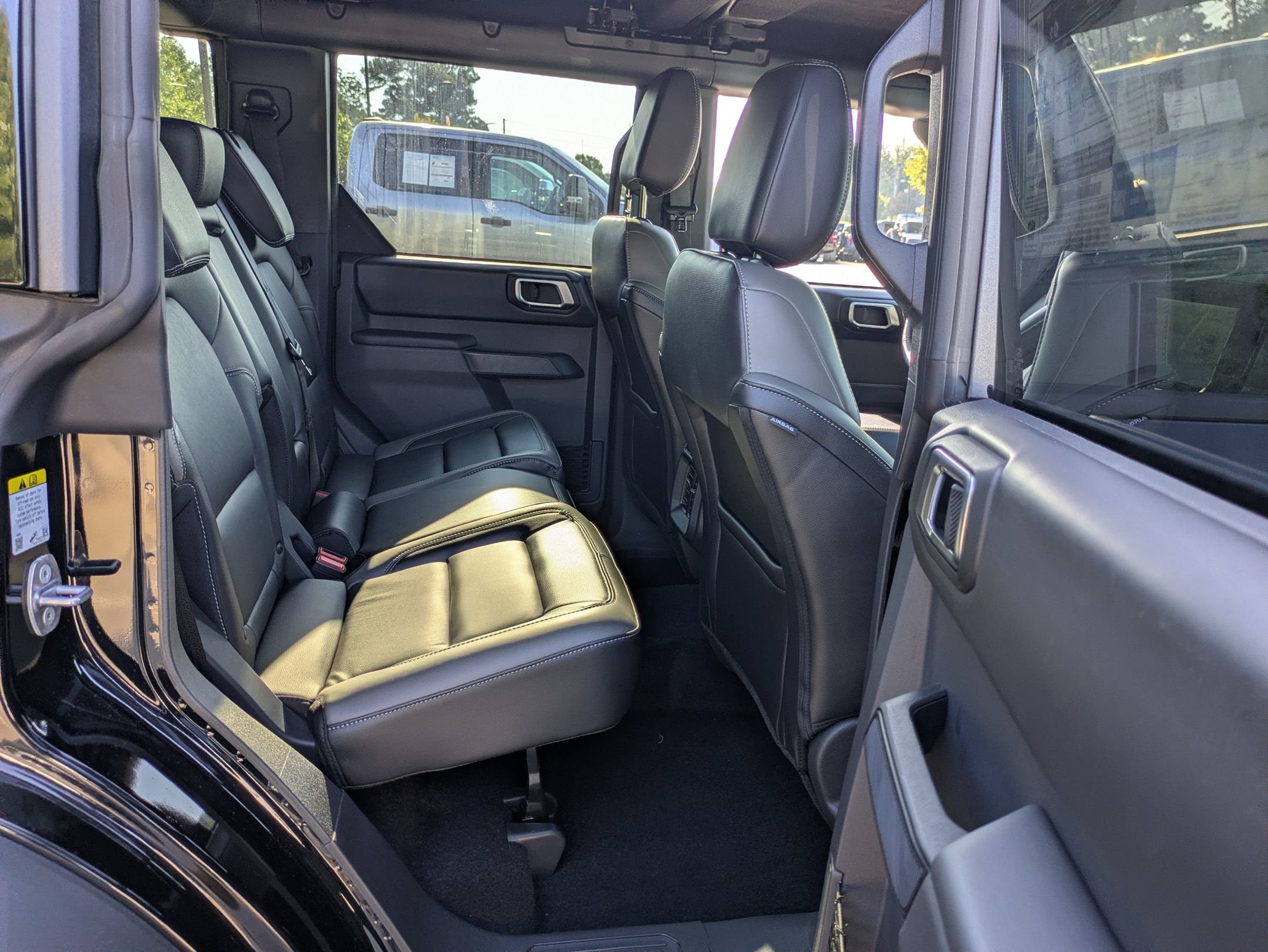 2026 Ford Bronco Outer Banks - Crossroads Courtesy Demo