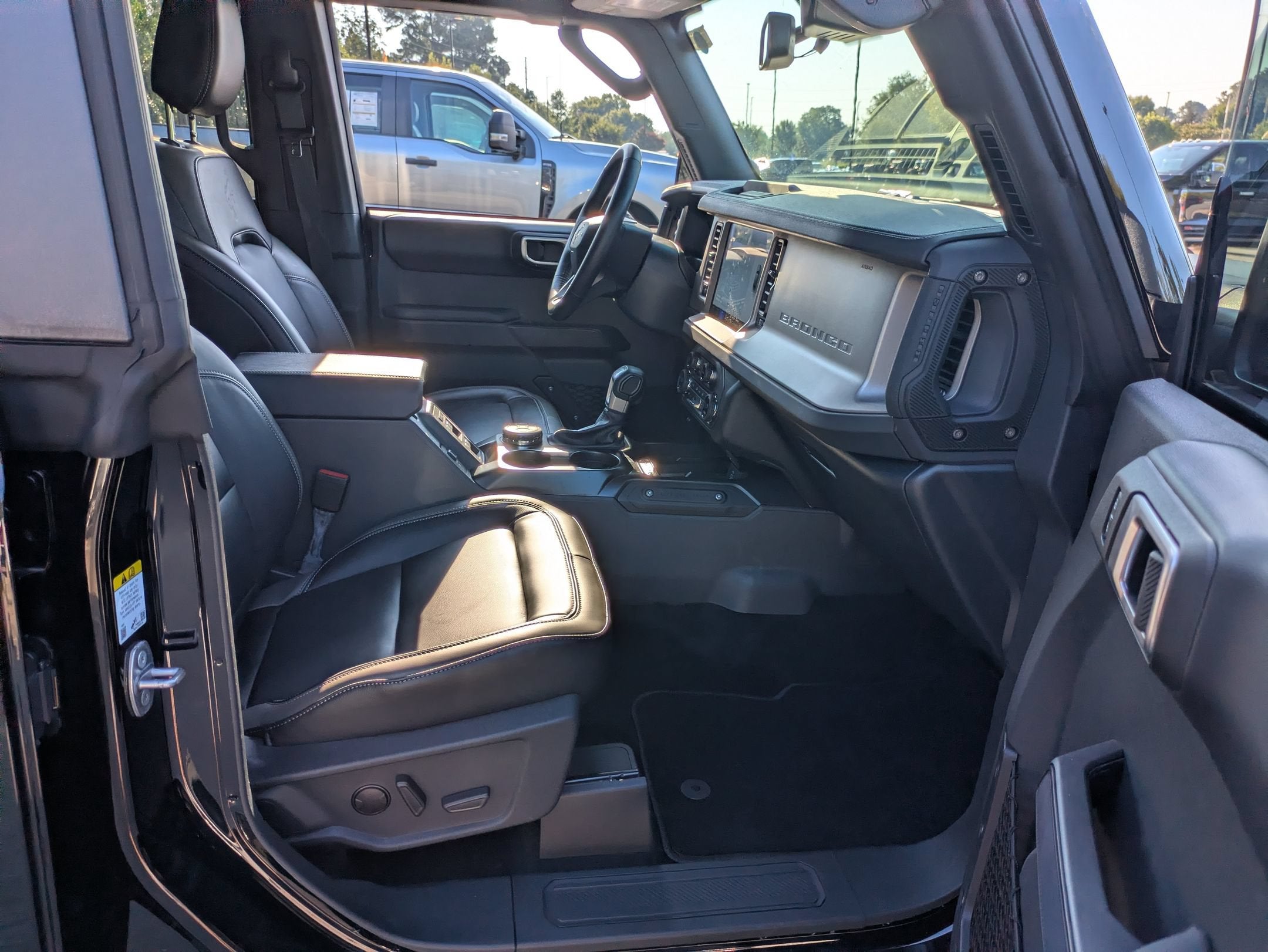 2026 Ford Bronco Outer Banks - Crossroads Courtesy Demo