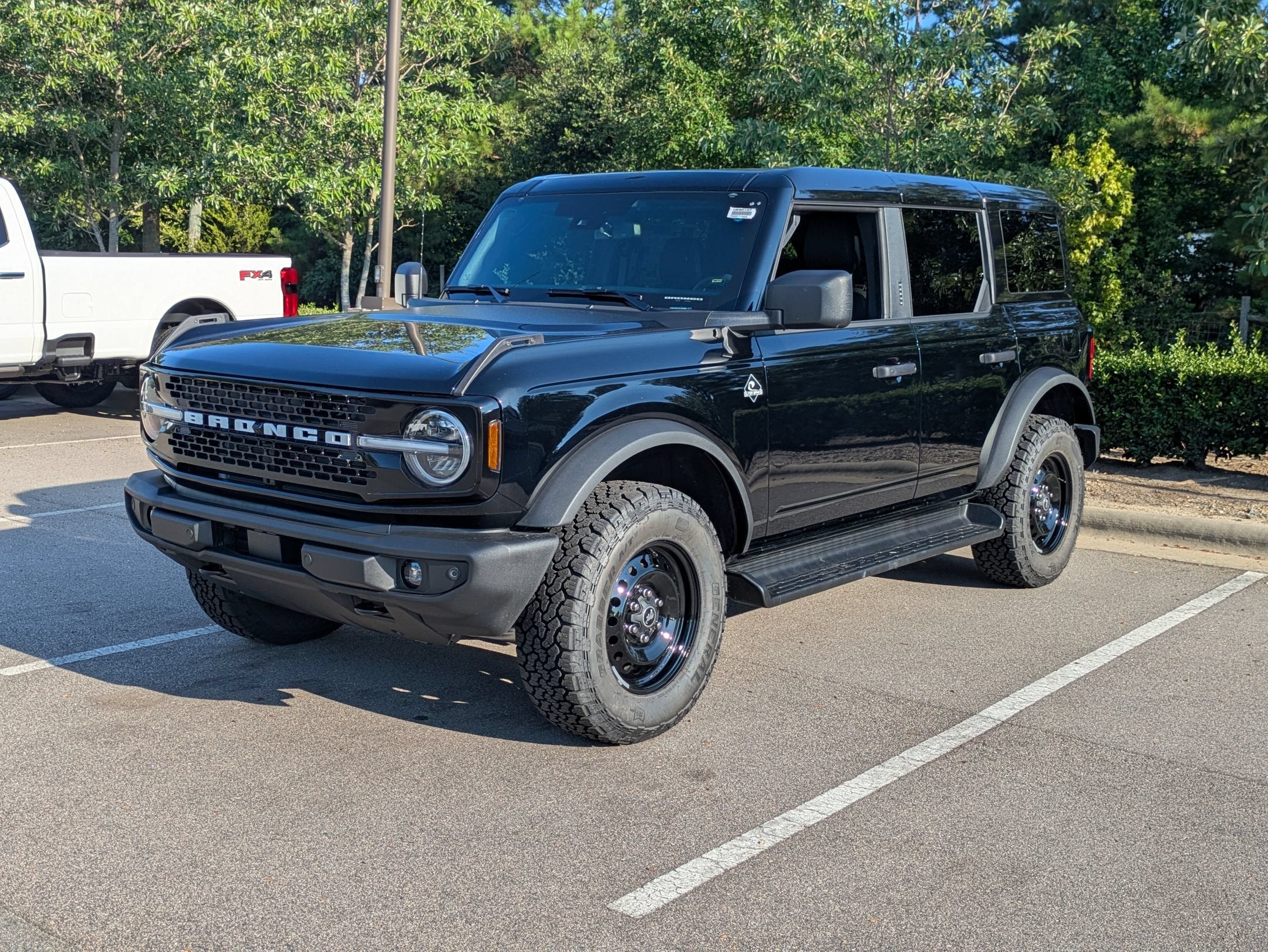 2026 Ford Bronco Outer Banks - Crossroads Courtesy Demo