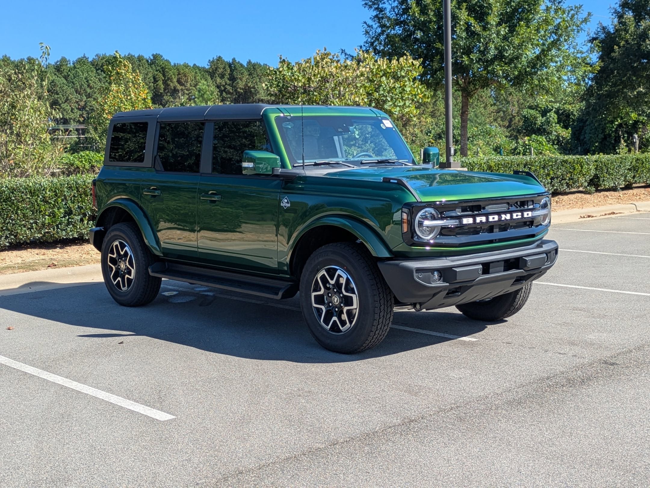 2025 Ford Bronco Outer Banks