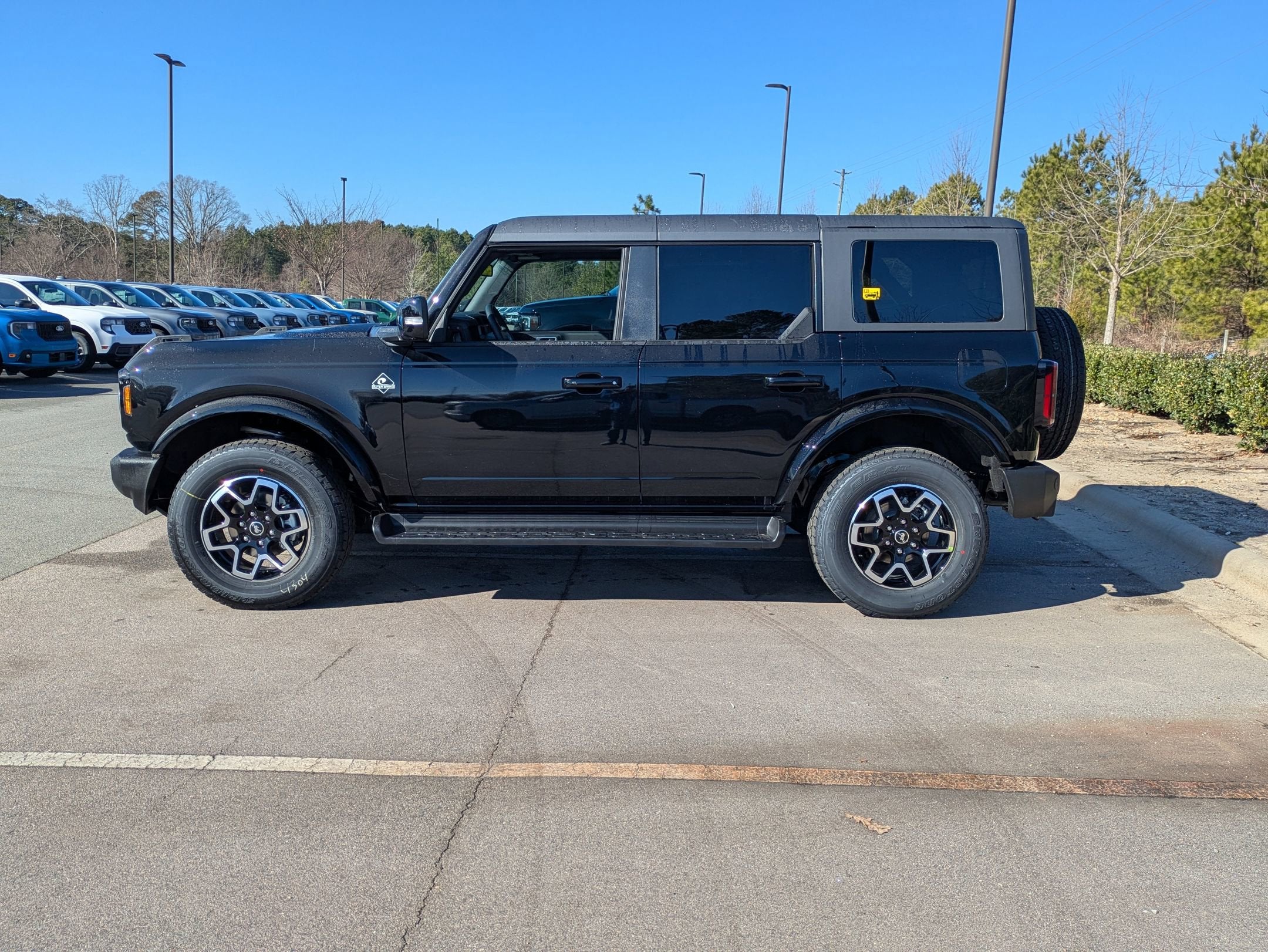 2025 Ford Bronco Outer Banks