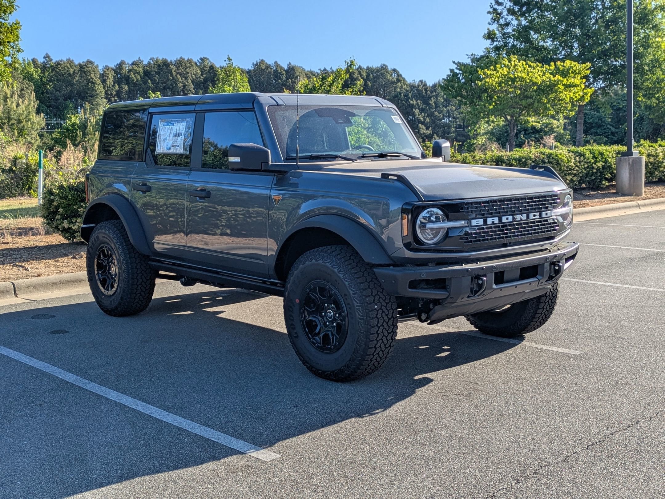 2025 Ford Bronco Badlands