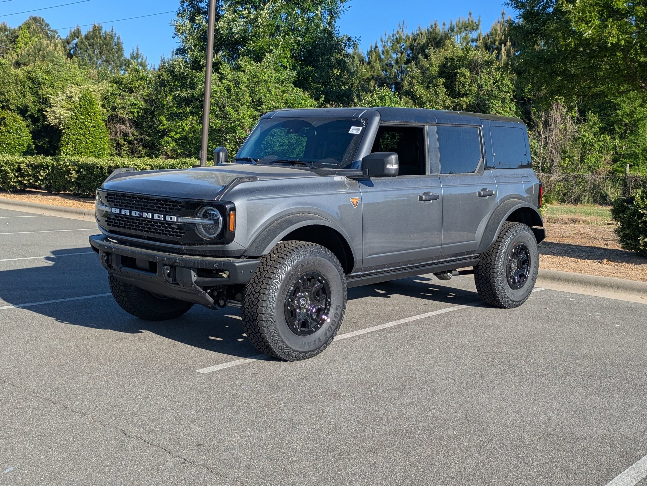 2025 Ford Bronco Badlands