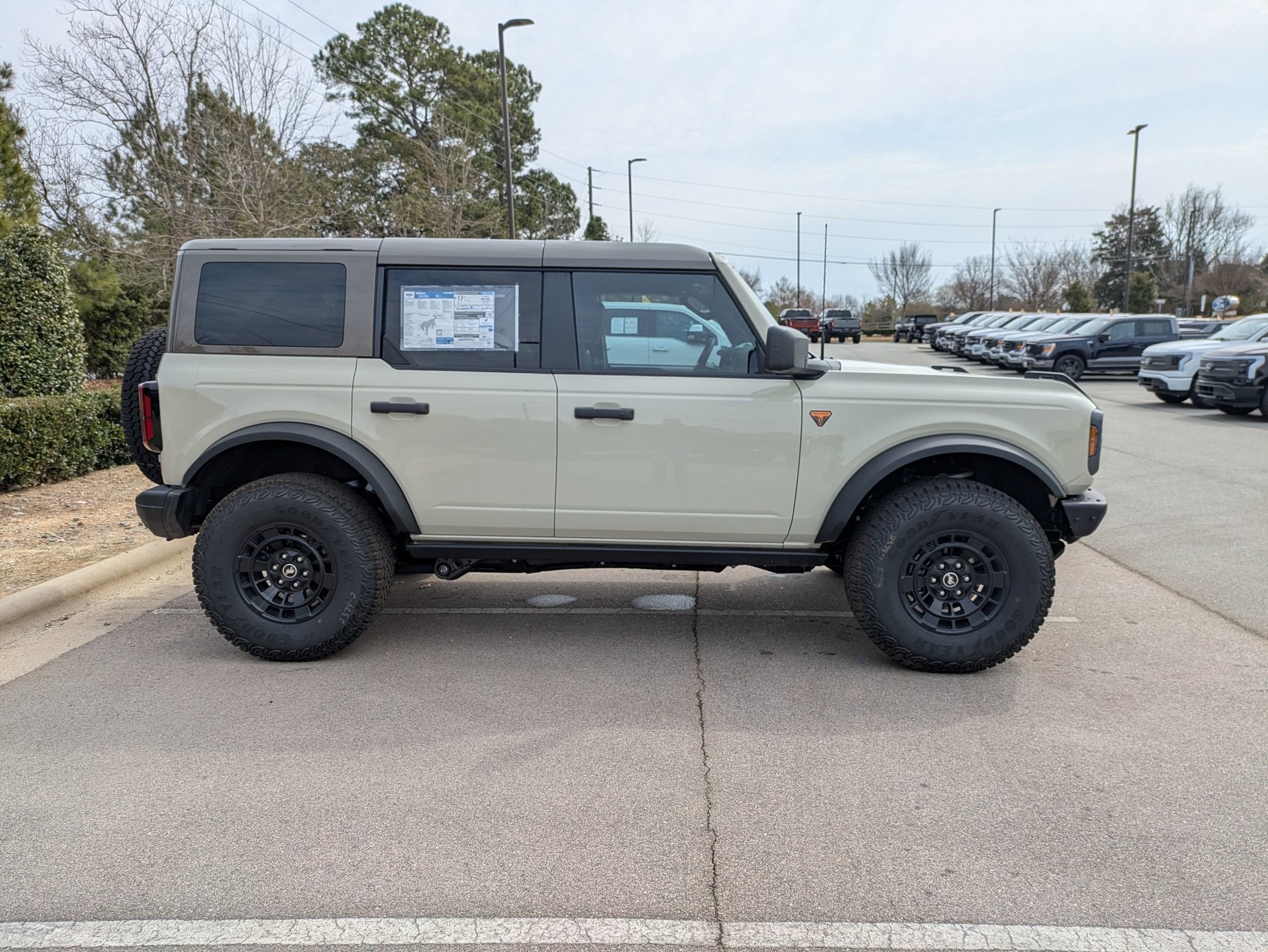 2026 Ford Bronco Badlands