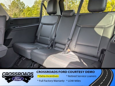 2025 Ford Expedition Max Active - Crossroads Courtesy Demo