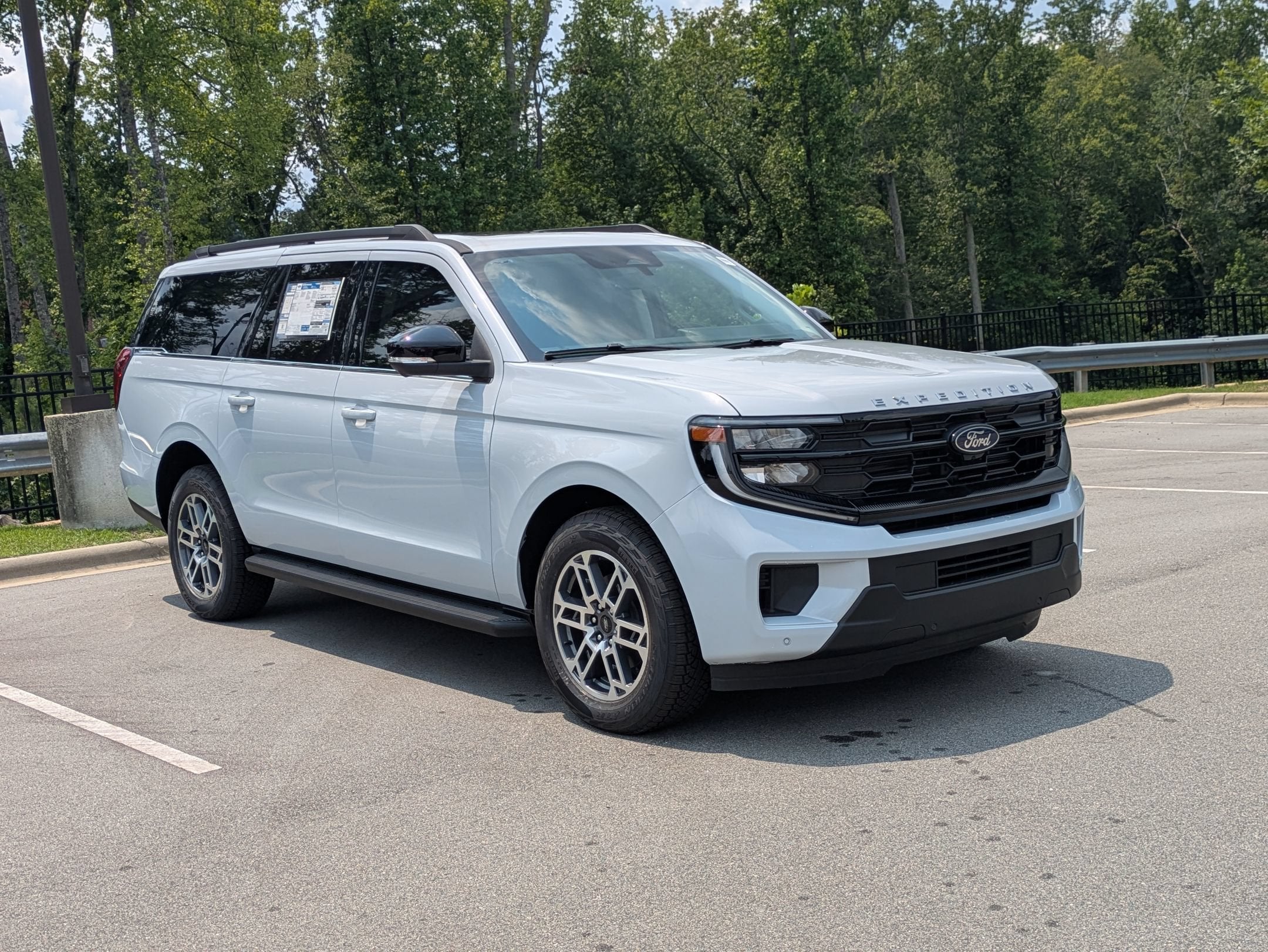 2026 Ford Expedition Max Active