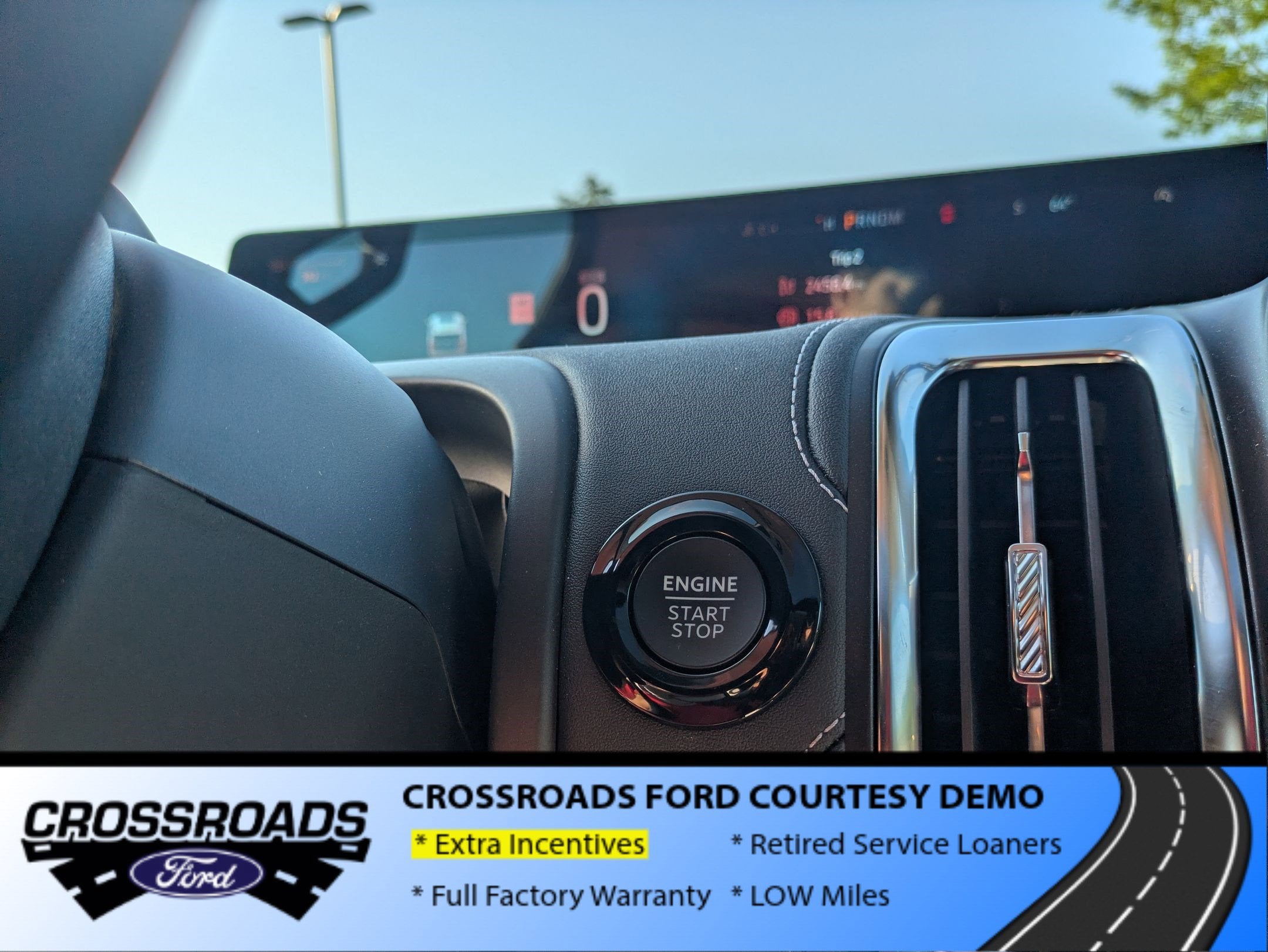 2026 Ford Expedition Max Platinum - Crossroads Courtesy Demo