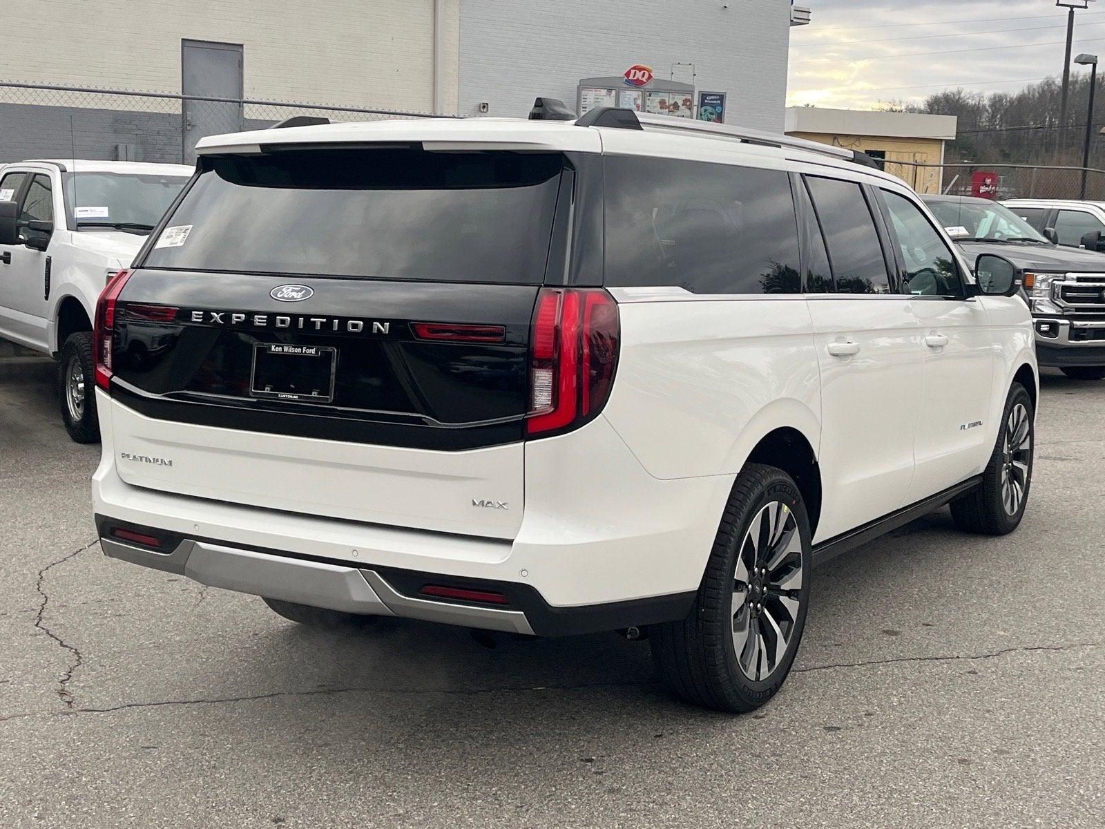 2026 Ford Expedition Max Platinum