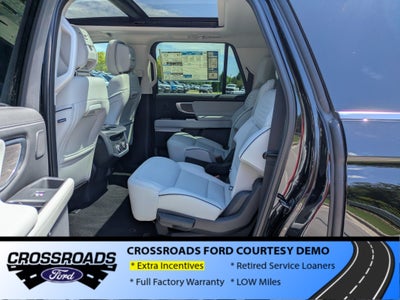 2026 Ford Expedition Max Platinum - Crossroads Courtesy Demo