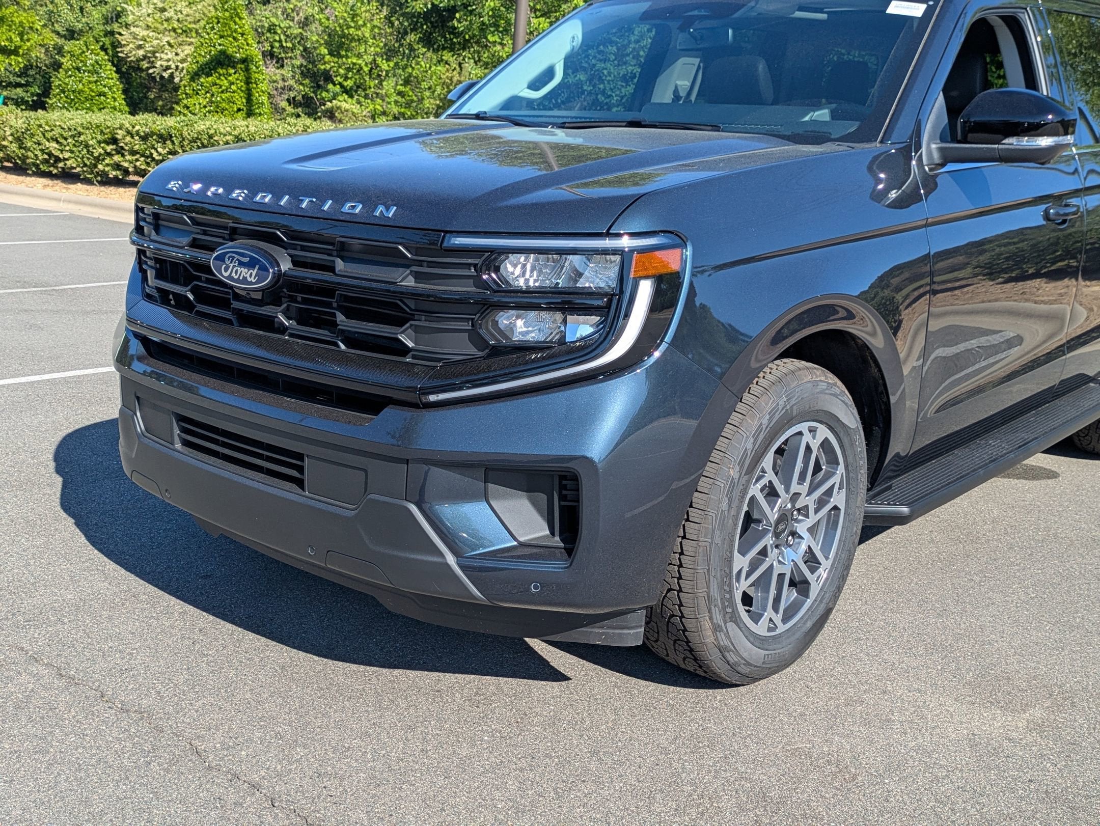 2026 Ford Expedition Active