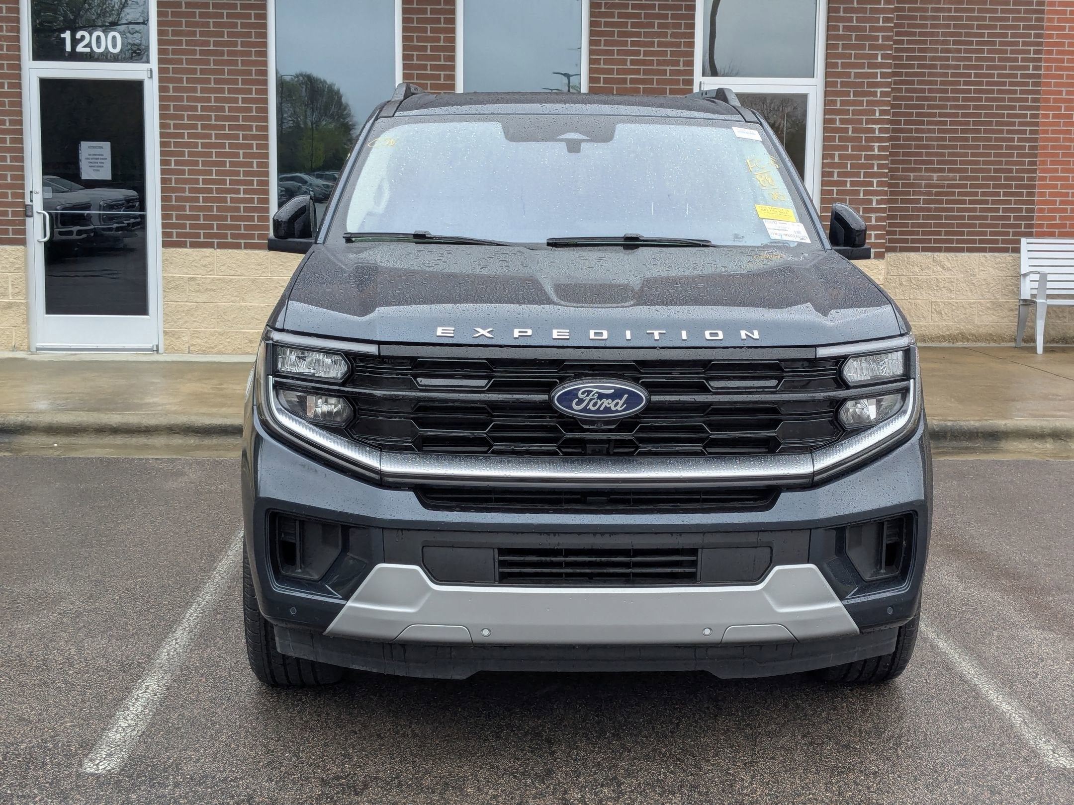 2025 Ford Expedition Platinum