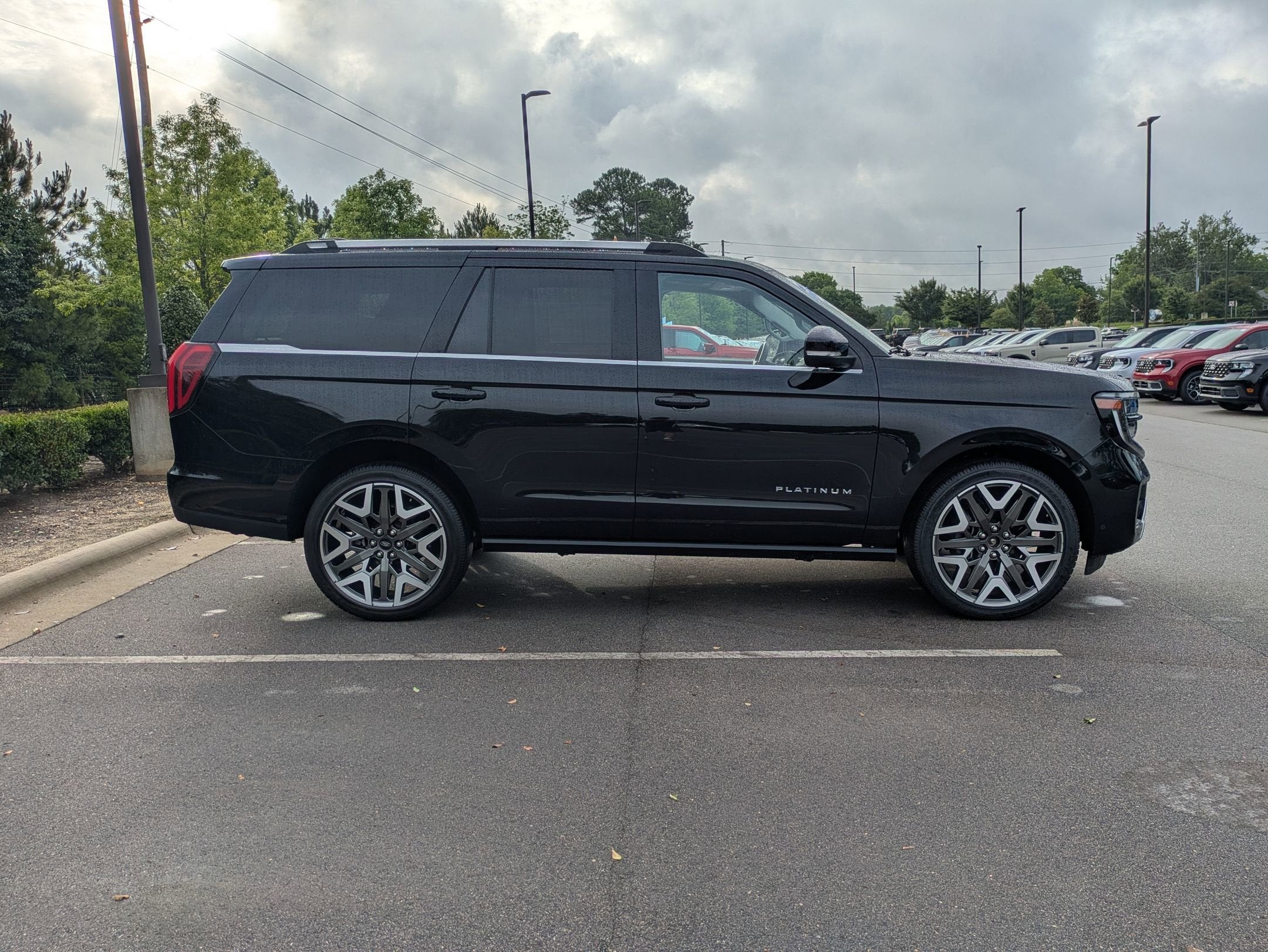 2025 Ford Expedition Platinum