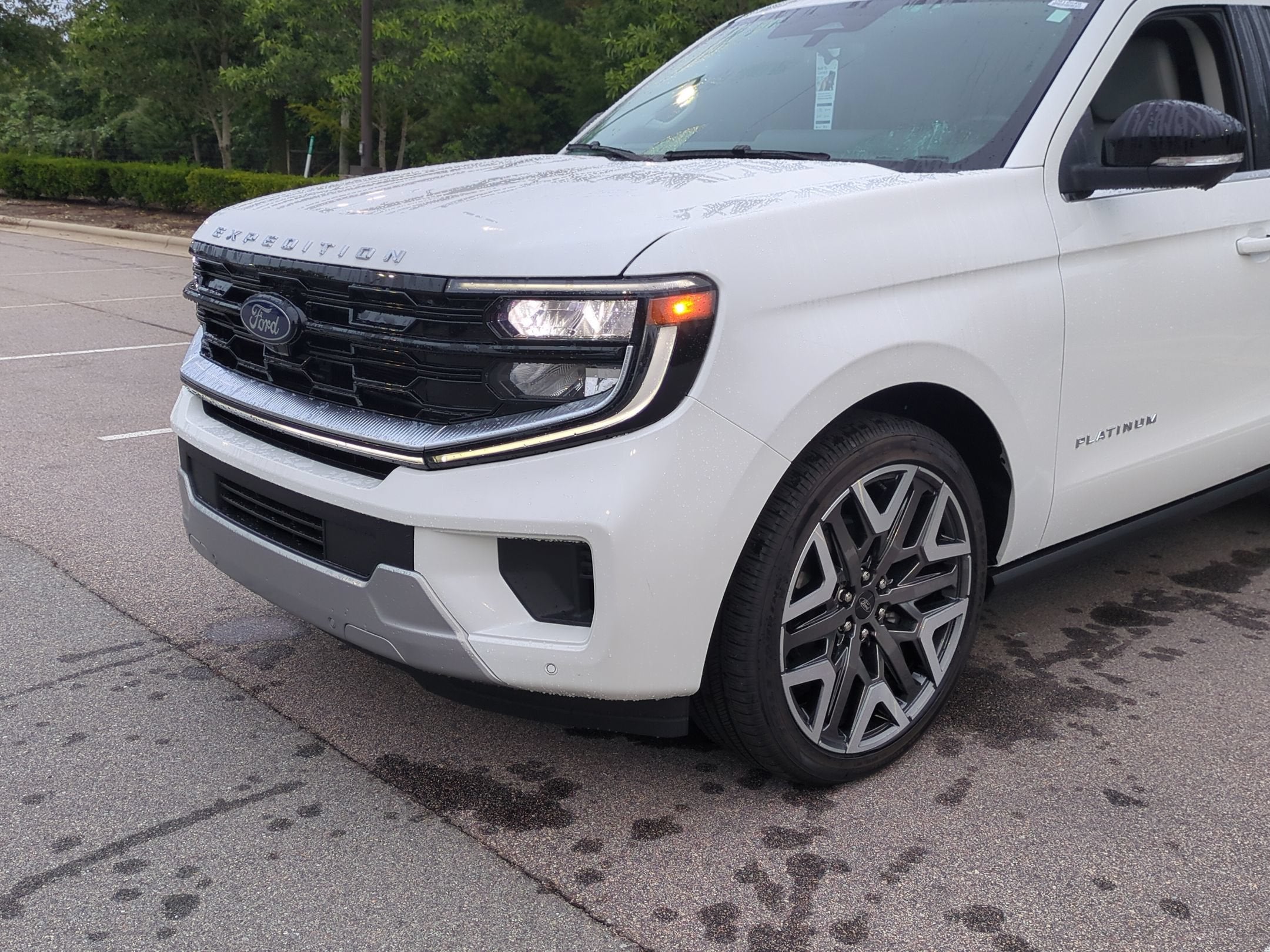 2026 Ford Expedition Platinum - Crossroads Courtesy Demo
